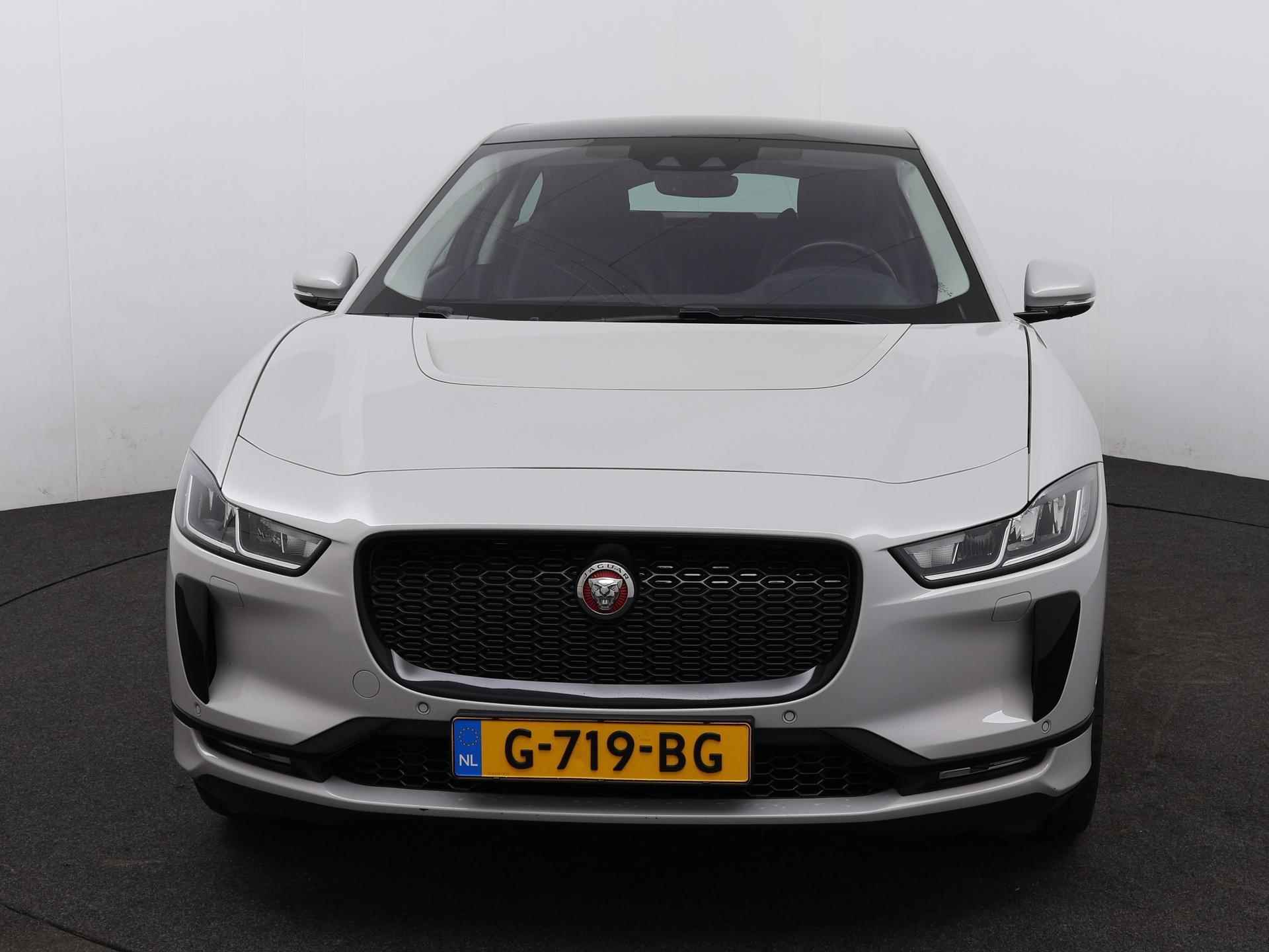 Jaguar I-PACE EV400 Business Edition S 90 kWh | Automaat | Panorama dak | Virtual cockpit | Navigatie | Stoel verwarming | Apple carplay | Climate control | Parkeer sensoren Meridian Sound - 5/30