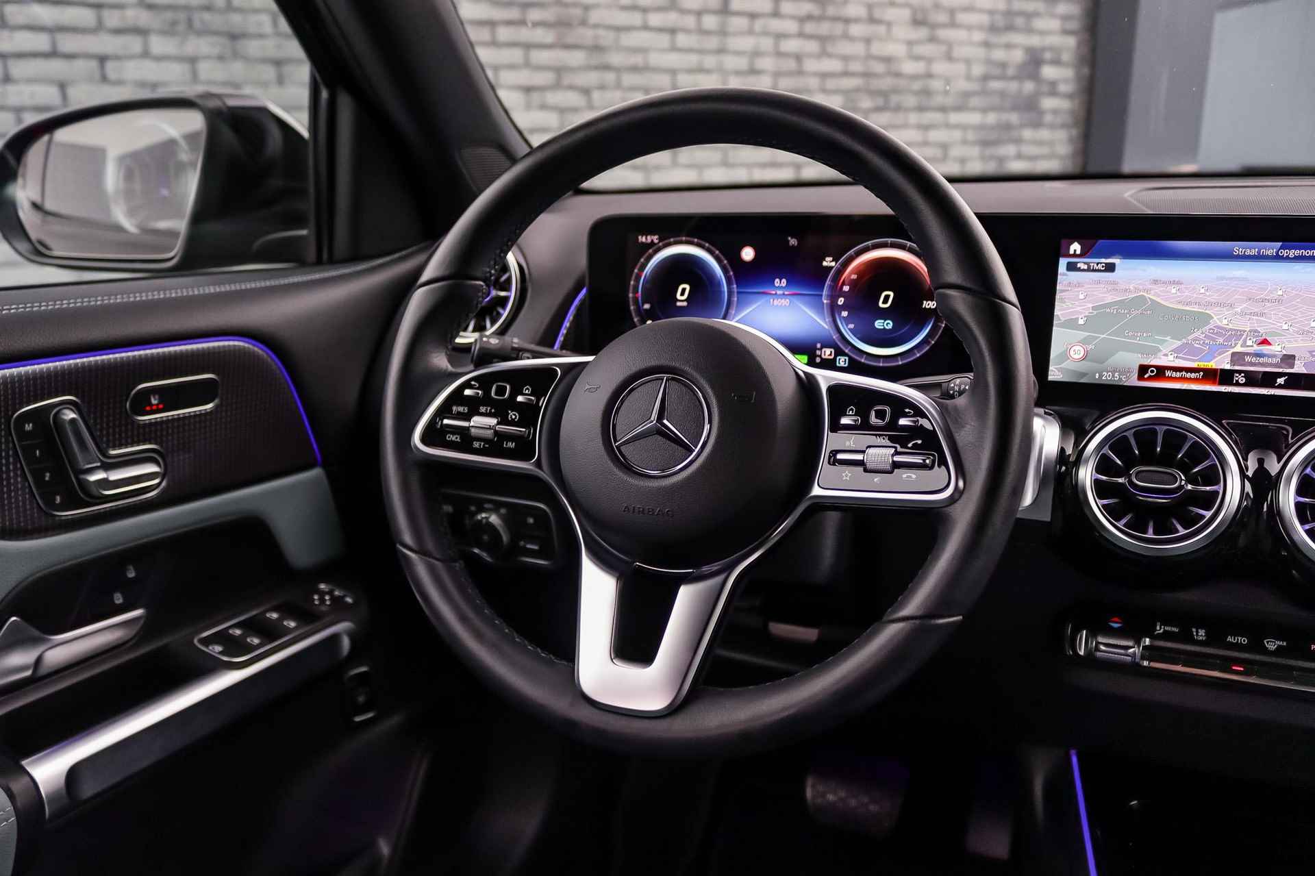 Mercedes-Benz EQB EQB 250+ Business Line | AMG Wielen | Advanced Pakket | Nightpakket | Memory | LED | Sfeerverlichting | Stoelverwarming | Parktronic | Camera - 25/39