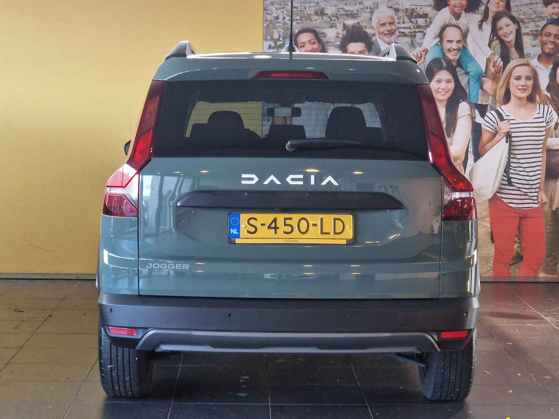 Dacia Jogger 1.0 TCe 110 Expression | 7-Persoons | Navigatie | Achteruitrijcamera - 13/23