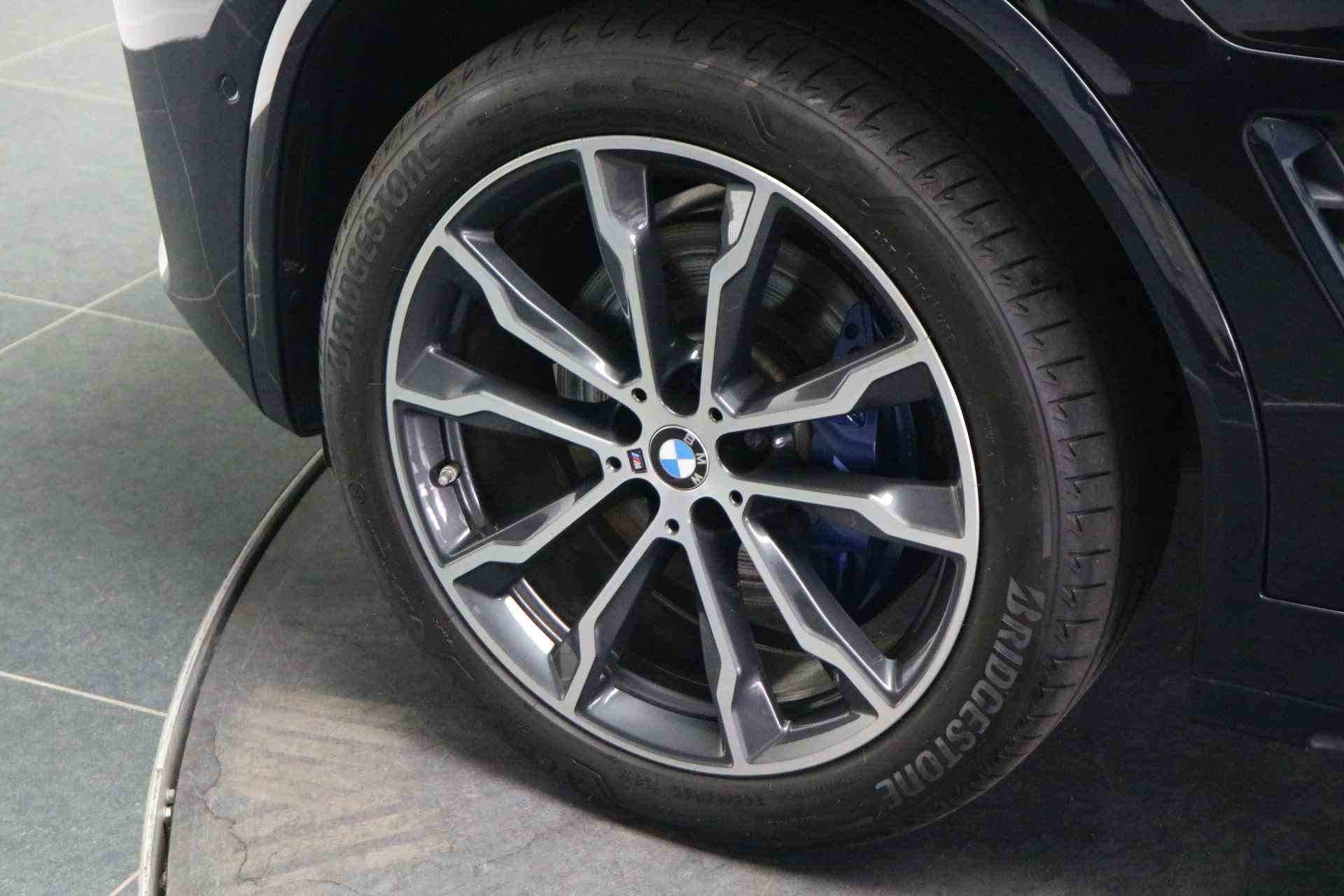 BMW X3 xDrive30e High Executive M Sport Automaat / Panoramadak / Trekhaak / Adaptieve LED / Parking Assistant Plus / Sportstoelen / Comfort Access / Leder - 7/25