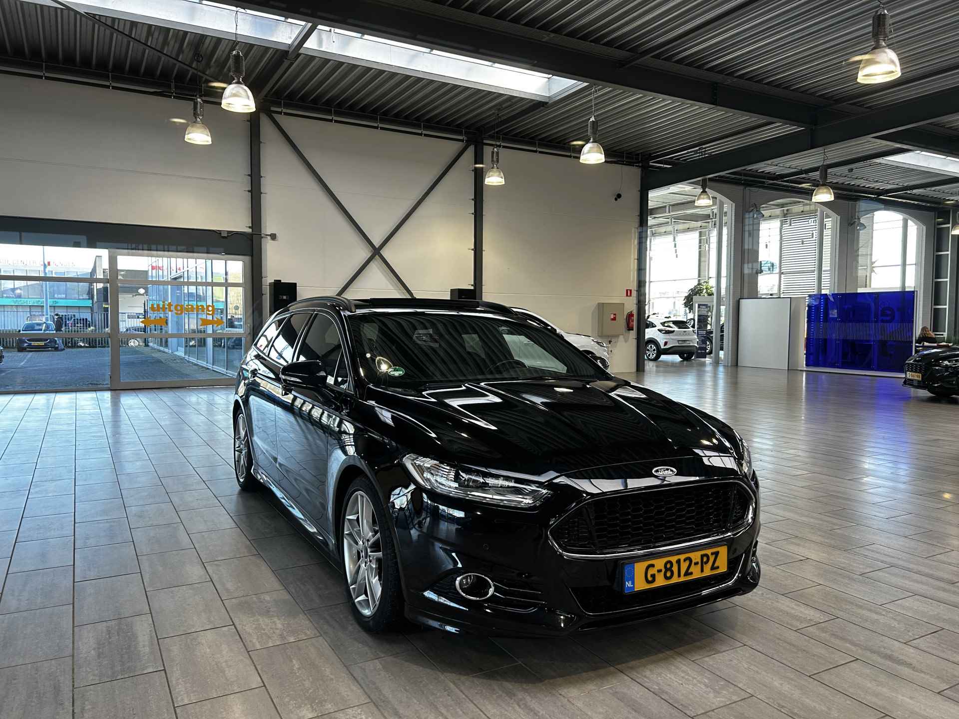 Ford Mondeo Wagon 1.5 EcoBoost 165 pk ST-Line | Trekhaak | Winter Pack | Pano | LED | Camera | El. verst. stoel + geh. | 19" | audio upgrade - 3/26