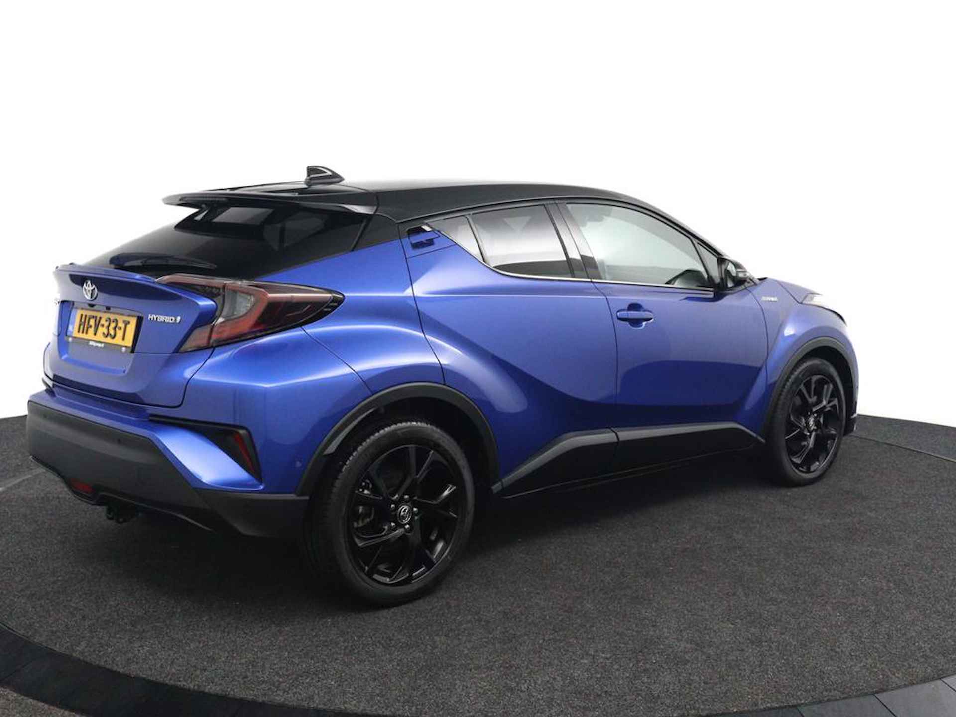 Toyota C-HR 1.8 Hybrid Style Ultimate | Trekhaak Afneembaar | Stof/ Kunstlederen Bekleding | Stuur en Stoelverwarming | Parkeersensoren Rondom | JBL Audio | - 3/47