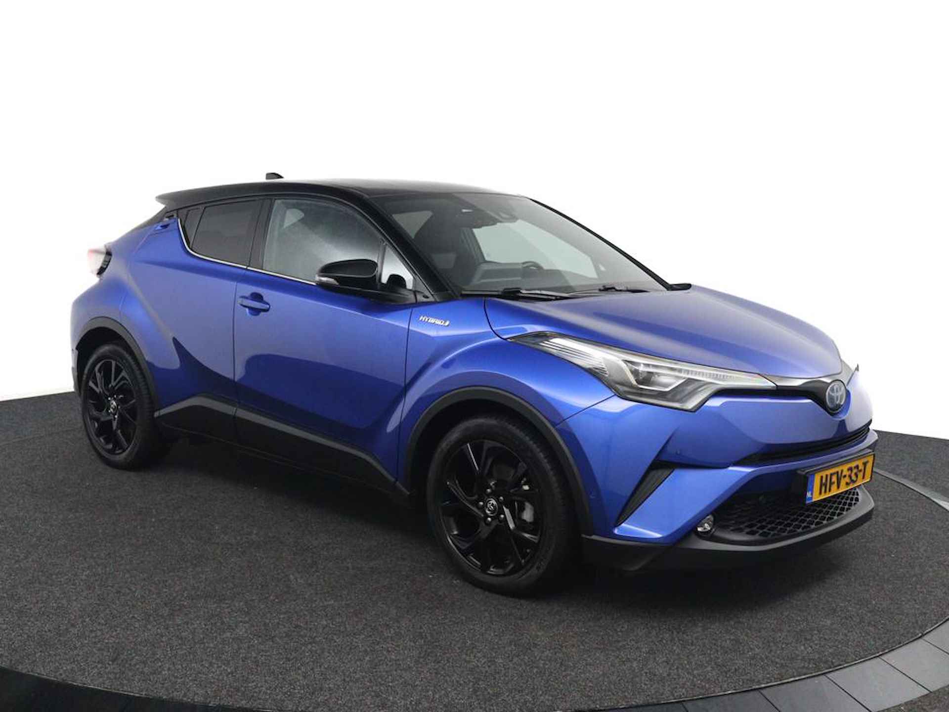 Toyota C-HR 1.8 Hybrid Style Ultimate | Trekhaak Afneembaar | Stof/ Kunstlederen Bekleding | Stuur en Stoelverwarming | Parkeersensoren Rondom | JBL Audio | - 4/47