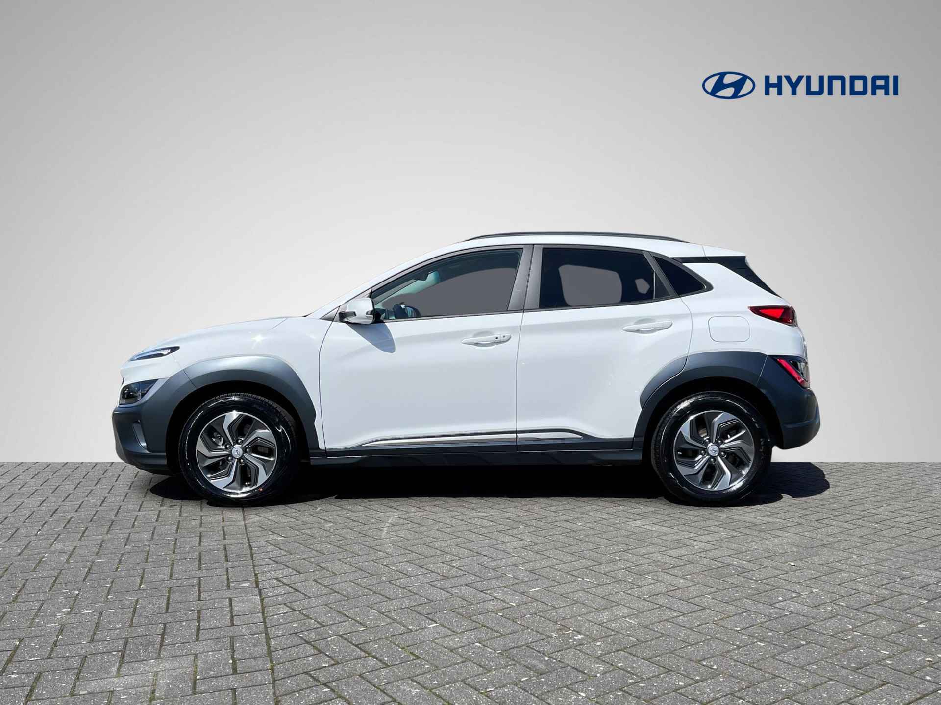 Hyundai Kona 1.6 GDI HEV Fashion | Navigatie | Camera | Apple Carplay/Android Auto | Head-Up Display | Premium Audio | Adapt. Cruise Control | Dodehoek Detectie | Rijklaarprijs! - 7/28