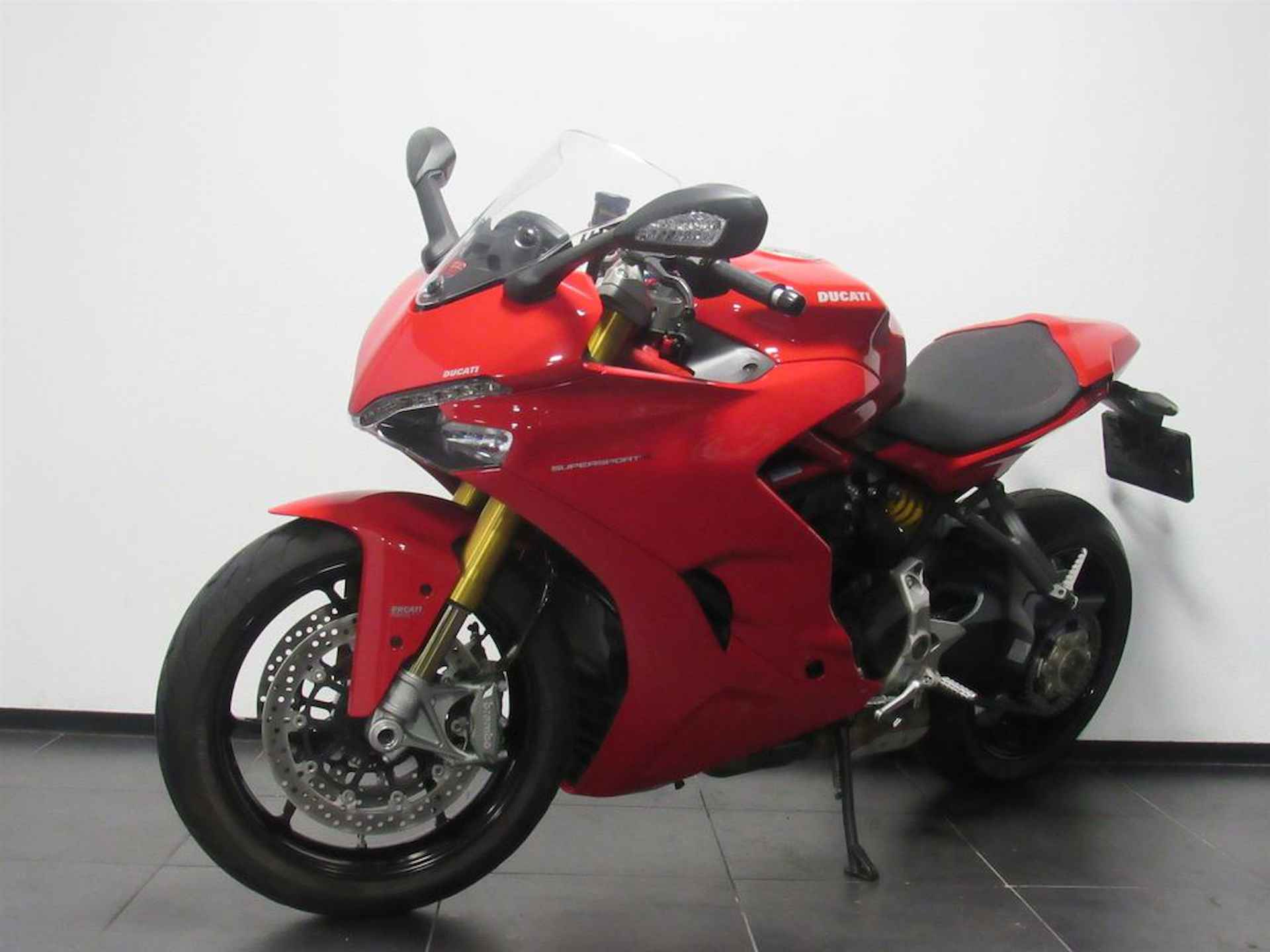 Ducati SUPERSPORT S - 3/14