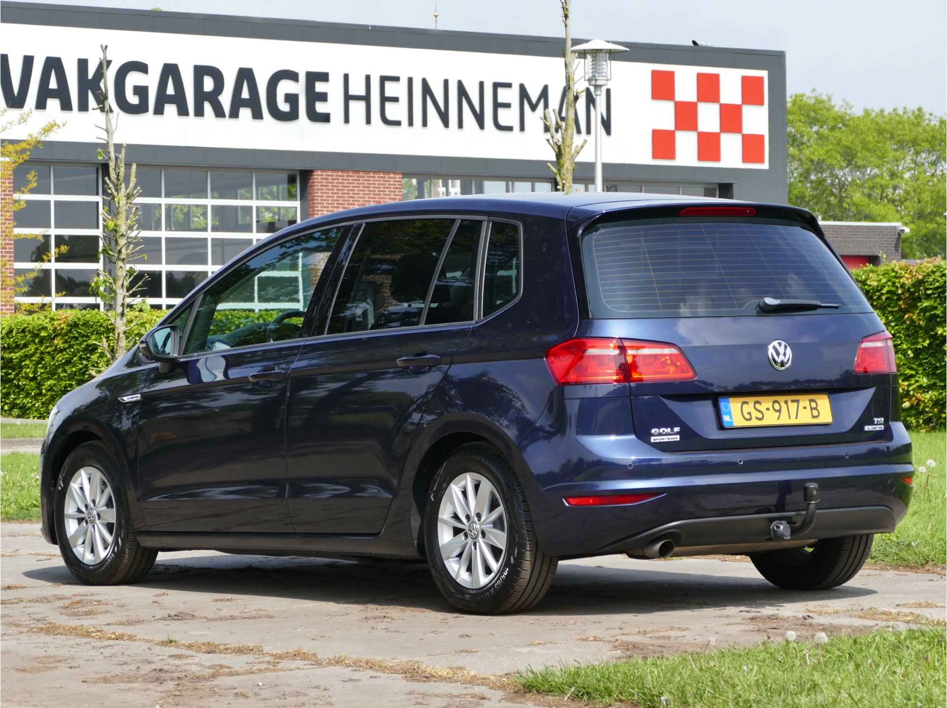Volkswagen Golf Sportsvan 1.0 TSI 115 pk | trekhaak | parkeersensoren | airco | 100% onderhouden - 15/42