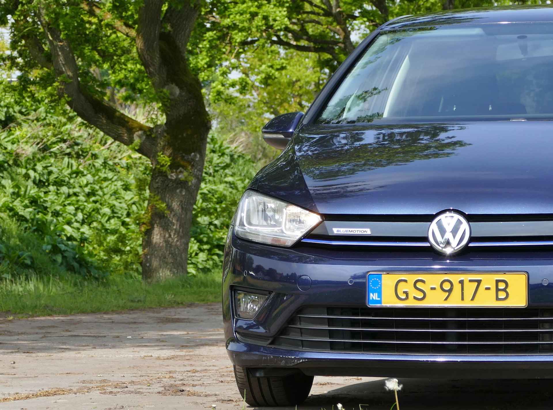 Volkswagen Golf Sportsvan 1.0 TSI 115 pk | trekhaak | parkeersensoren | airco | 100% onderhouden - 16/42
