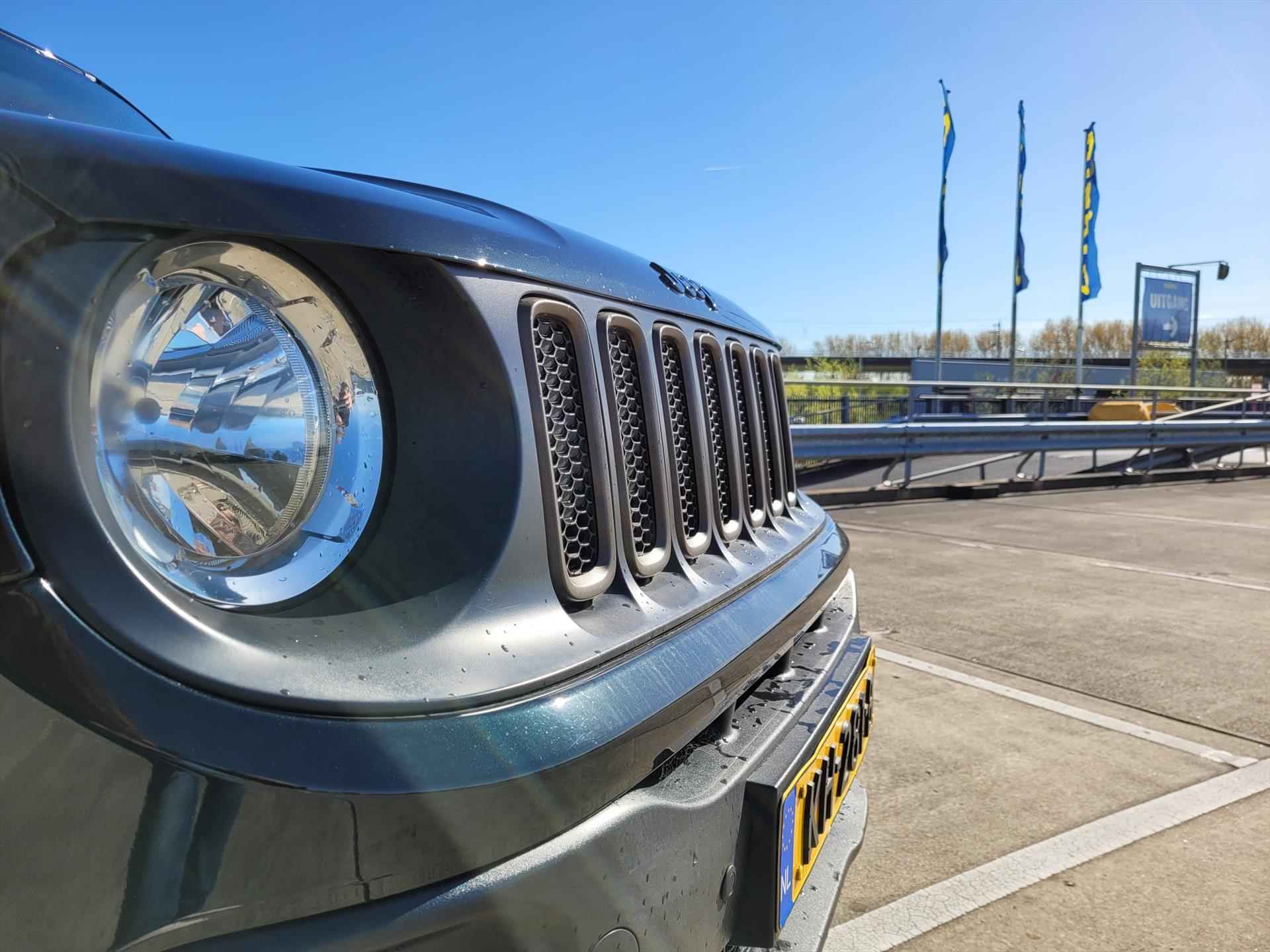 Jeep Renegade 1.4 MultiAir 75th Anniversary - 21/21