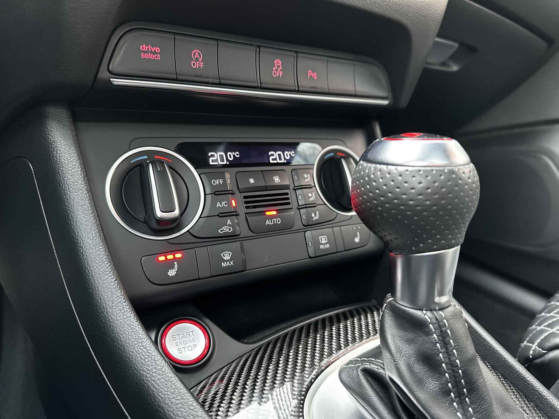 Audi RS Q3 2.5 TFSI quattro Pro Line Plus | Schuif-kanteldak | 20 inch | Stoelverw. | Carbon | Navi | Keyless | Camera - 36/40