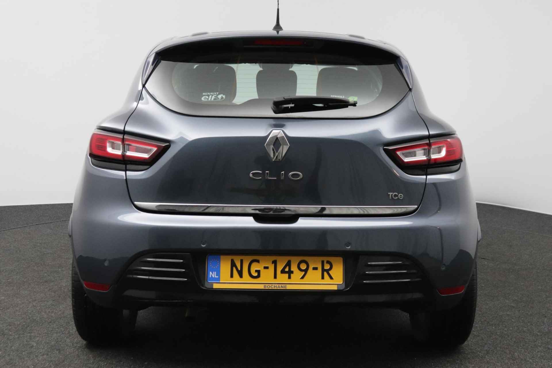 Renault Clio 0.9 TCe Intens 90PK | Dealer onderhouden| LED Verlichting| Easy Entry| Automatische Airco| - 5/42