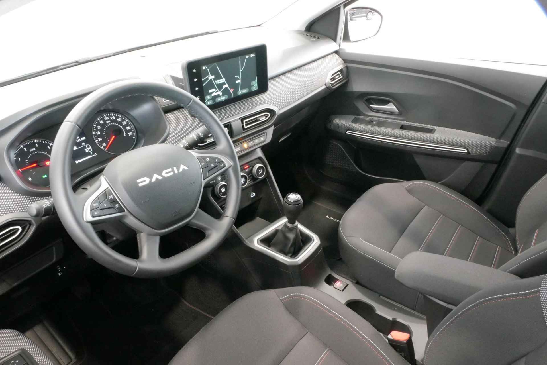 Dacia Jogger 1.0 TCe 110 Extreme 7p. *Navigatie+Camera/Climate*Parkeersensoren/LM.Velgen*Stoelverwarming/IN NIEUW STAAT! - 11/41