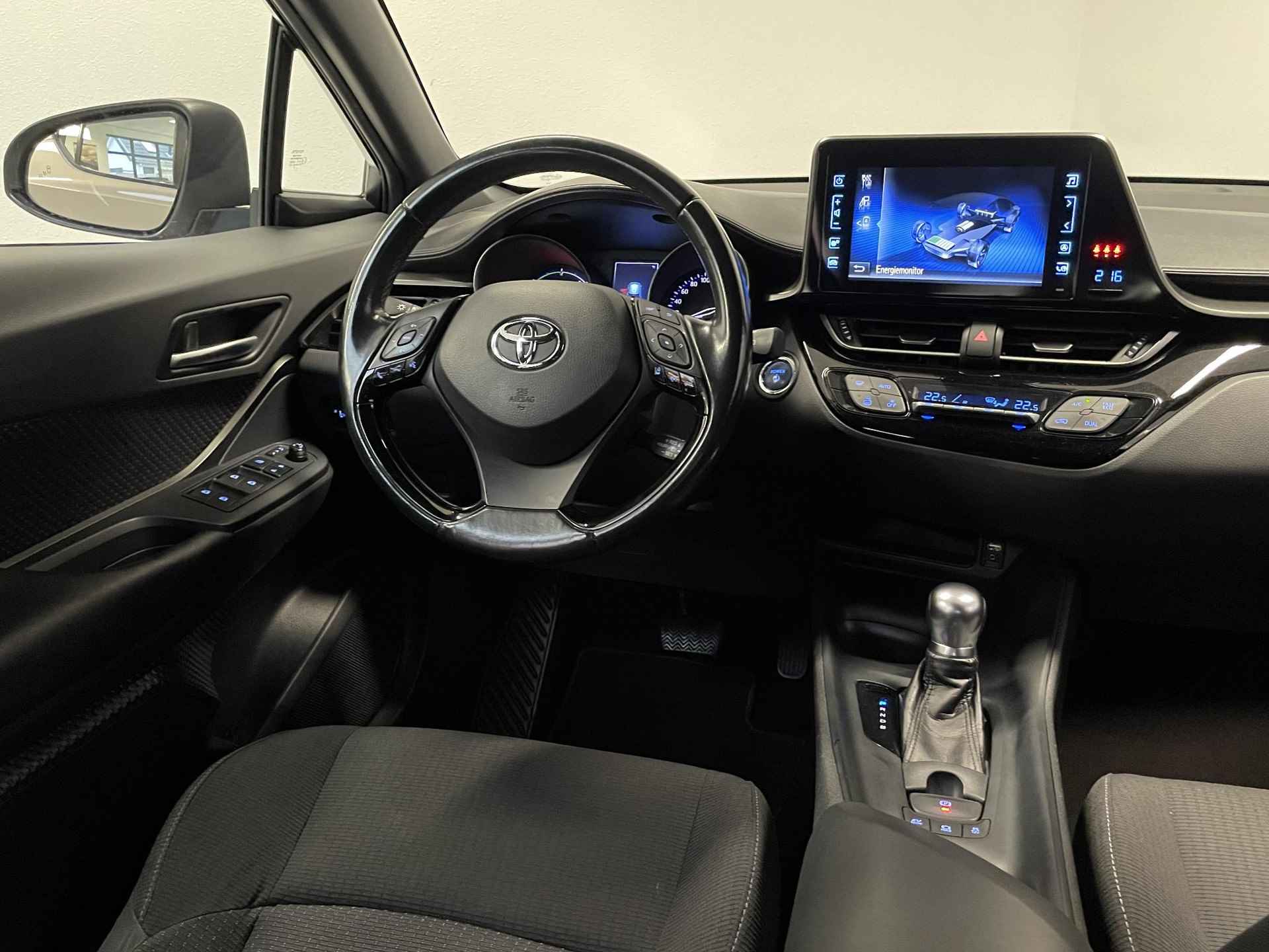 Toyota C-HR 1.8 Hybrid Active | CAMERA | NAVI | CLIMA | PDC | - 4/36