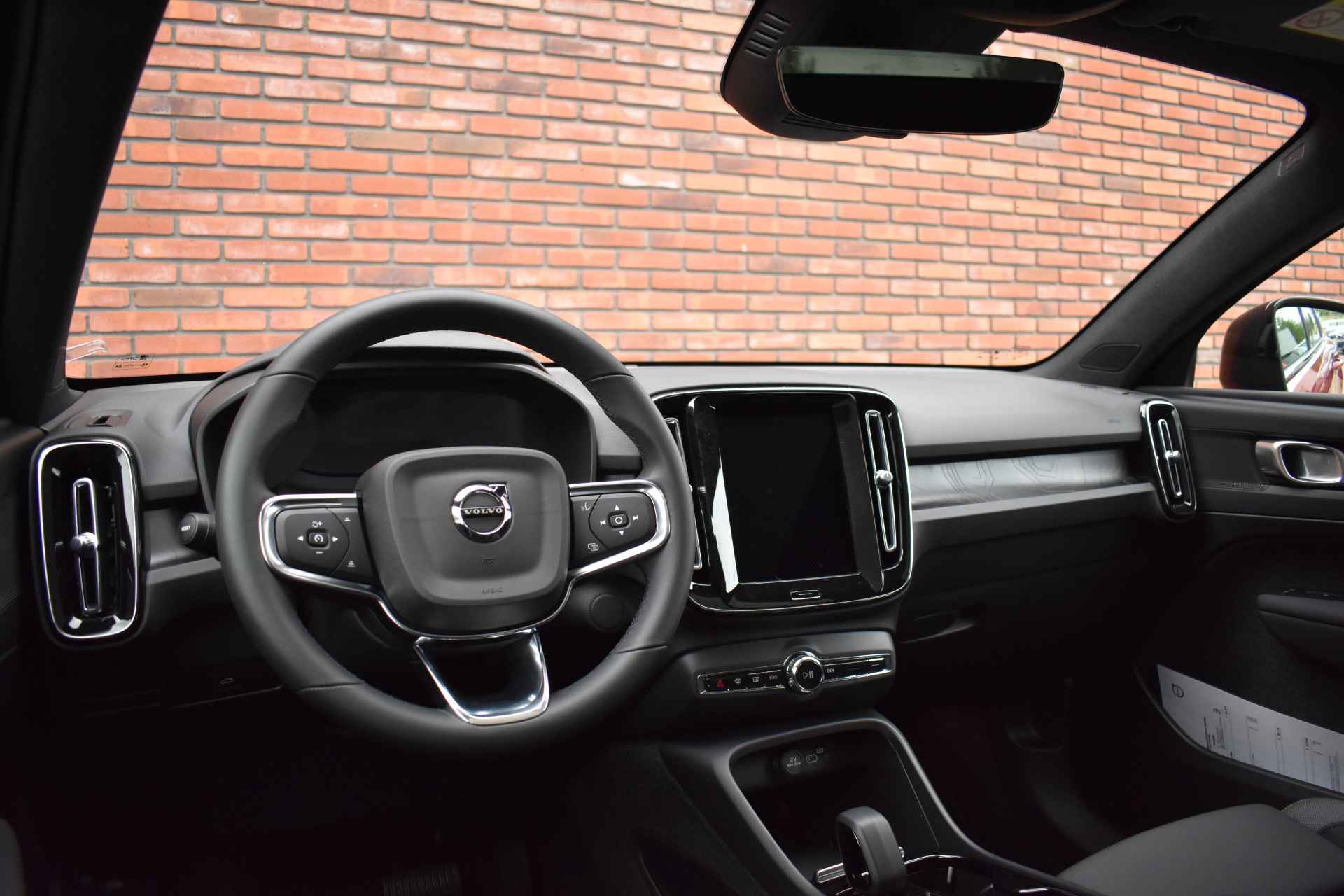 Volvo C40 Single Motor Plus 238PK RWD 69 kWh | Apple Carplay | Warmtepomp | Sfeerverlichting | - 8/33