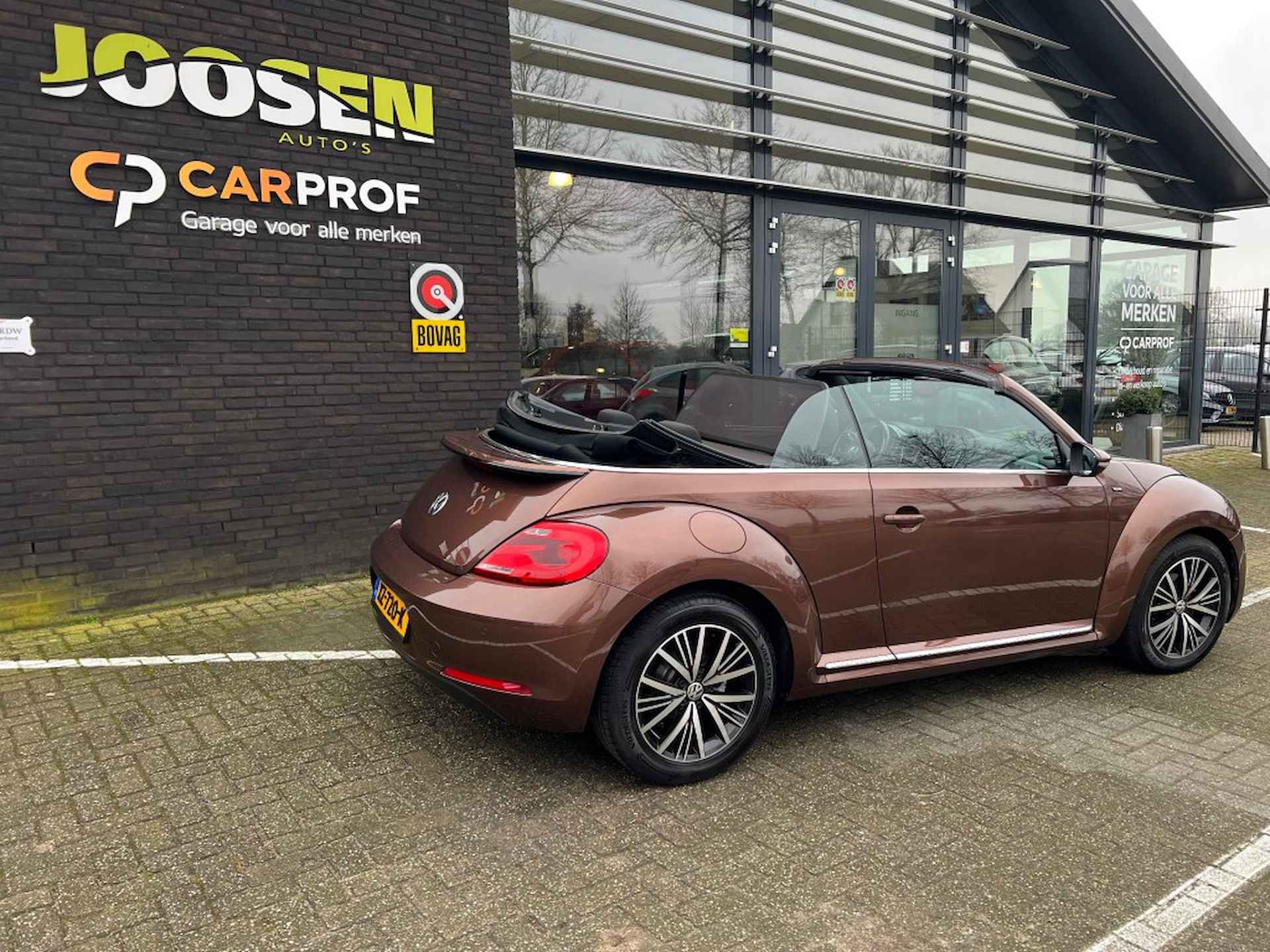 VOLKSWAGEN Beetle 1.2 TSI DESIGN BLUEM CABRIO - 4/35