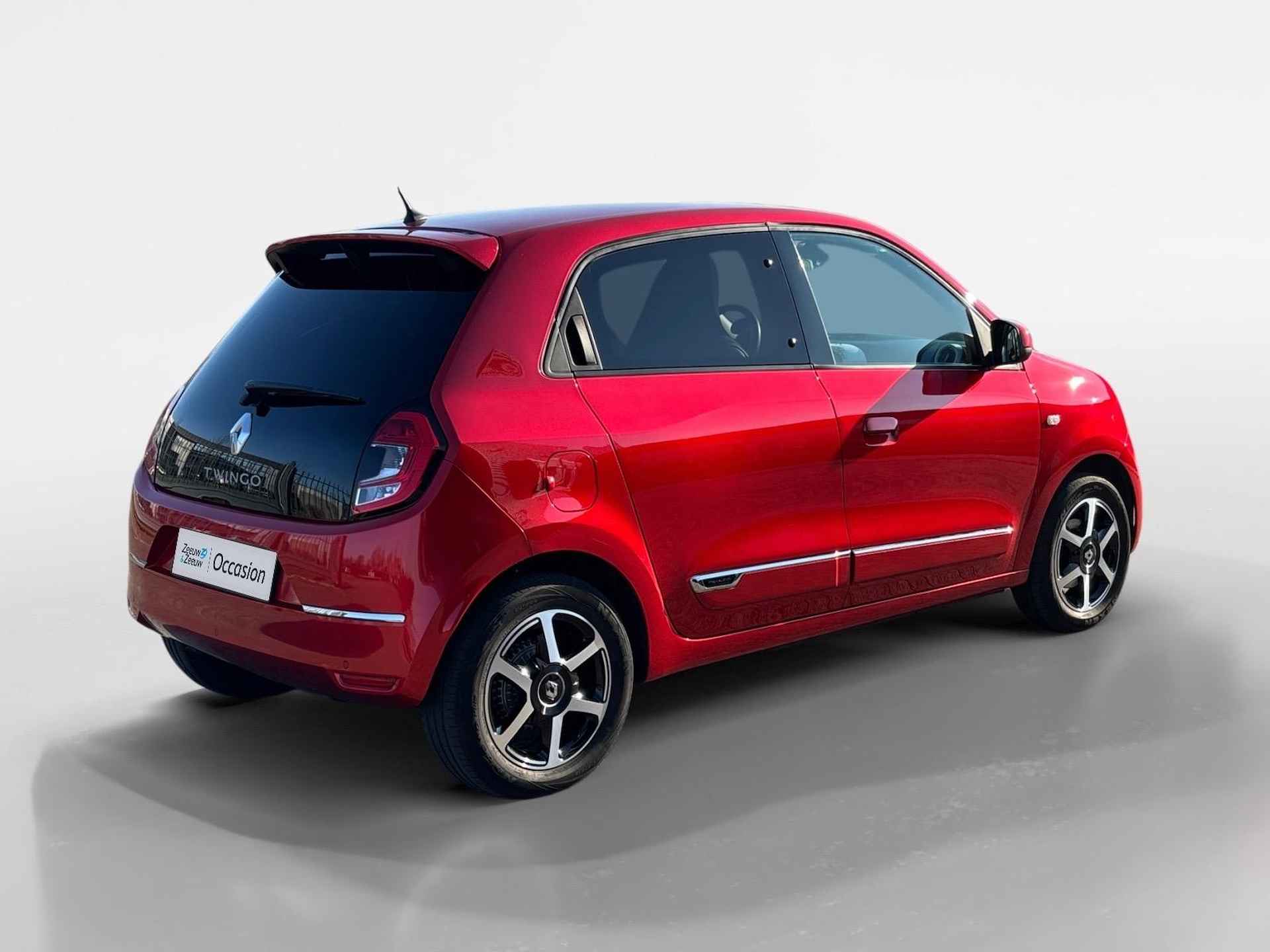 Renault Twingo 75PK SCe Intens | Apple CarPlay/Android Auto | Lichtmetalen Velgen | Parkeersensoren | Climate Control | Privacy Glass | Cruise Control | Bluetooth | Elektrische Ramen & Spiegels | - 5/29