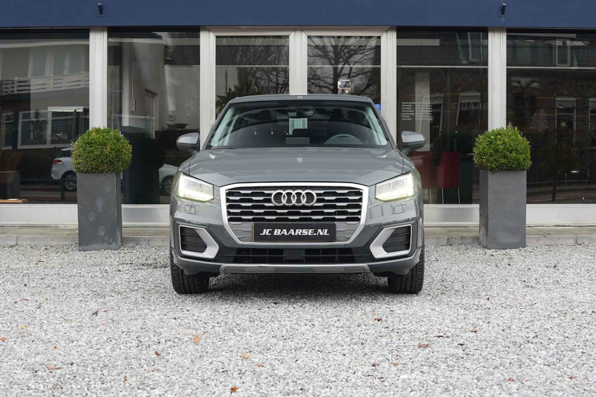 AUDI Q2 1.0 TFSI DESIGN PL+ - 2/41