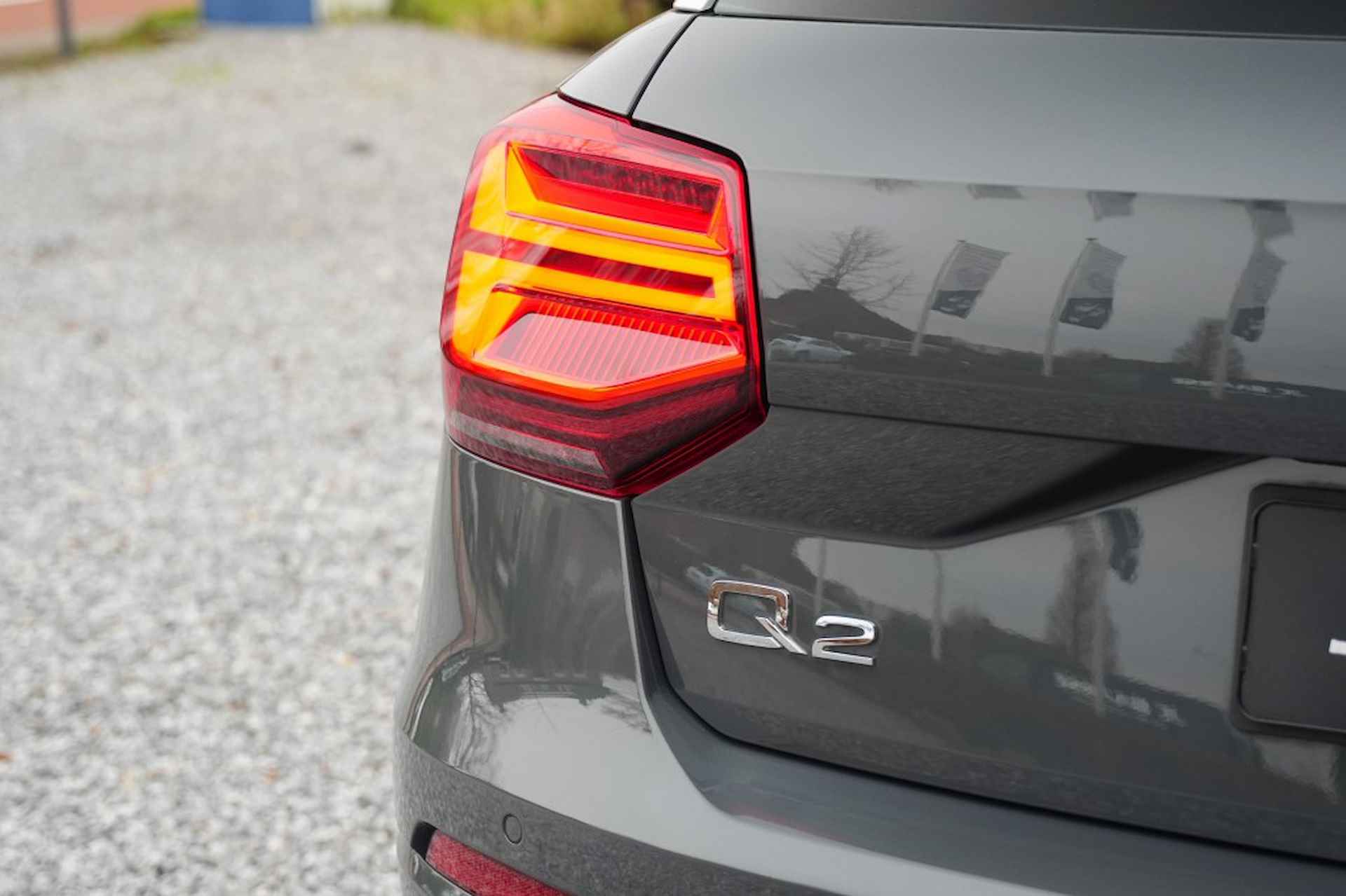 AUDI Q2 1.0 TFSI DESIGN PL+ - 12/41