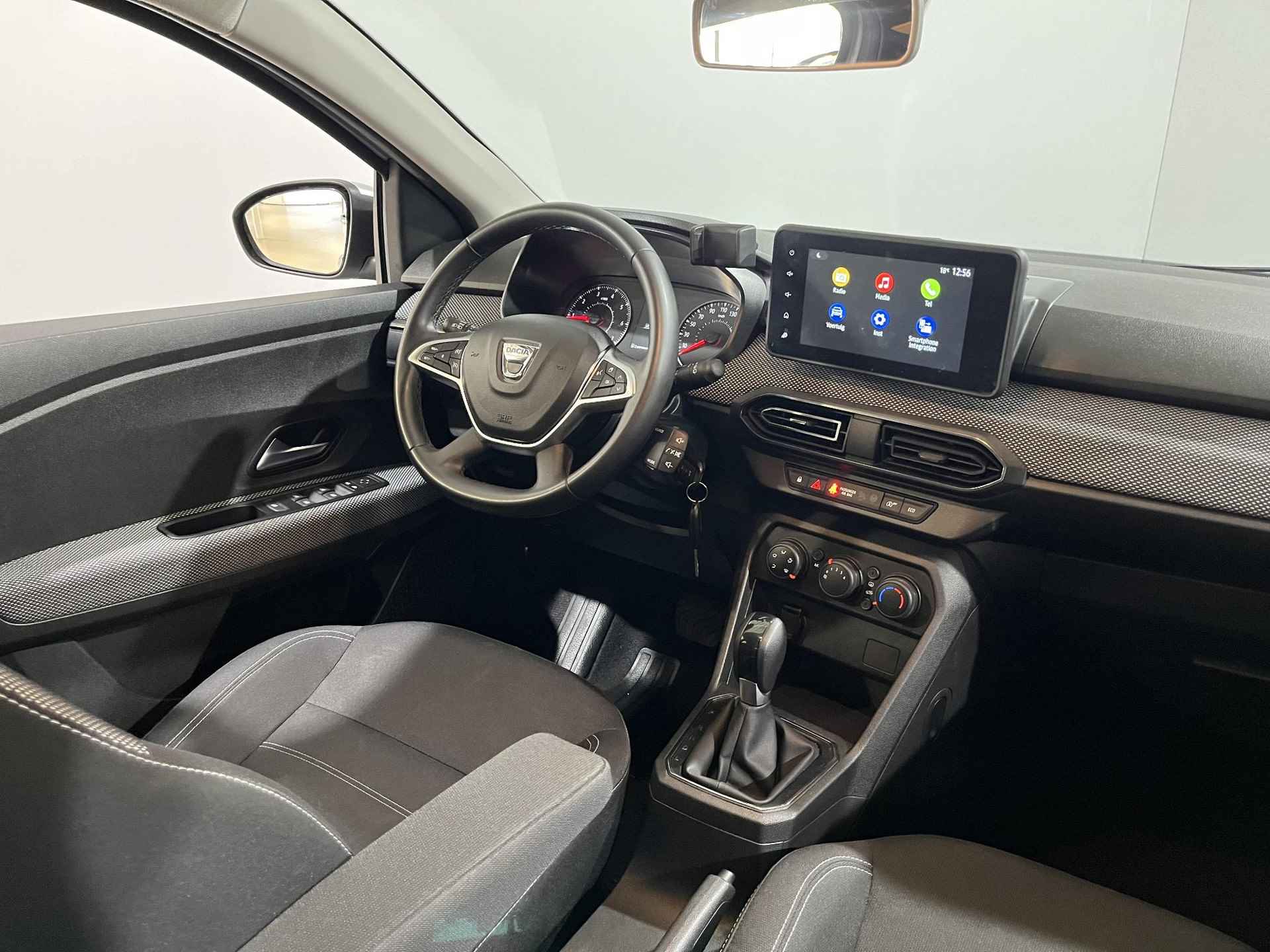 Dacia Sandero 1.0 - 90PK TCe Comfort Automaat | Trekhaak | Airco | Cruise Control | Apple CarPlay/Android Auto | Full LED | Licht & Regen Sensor | - 10/31