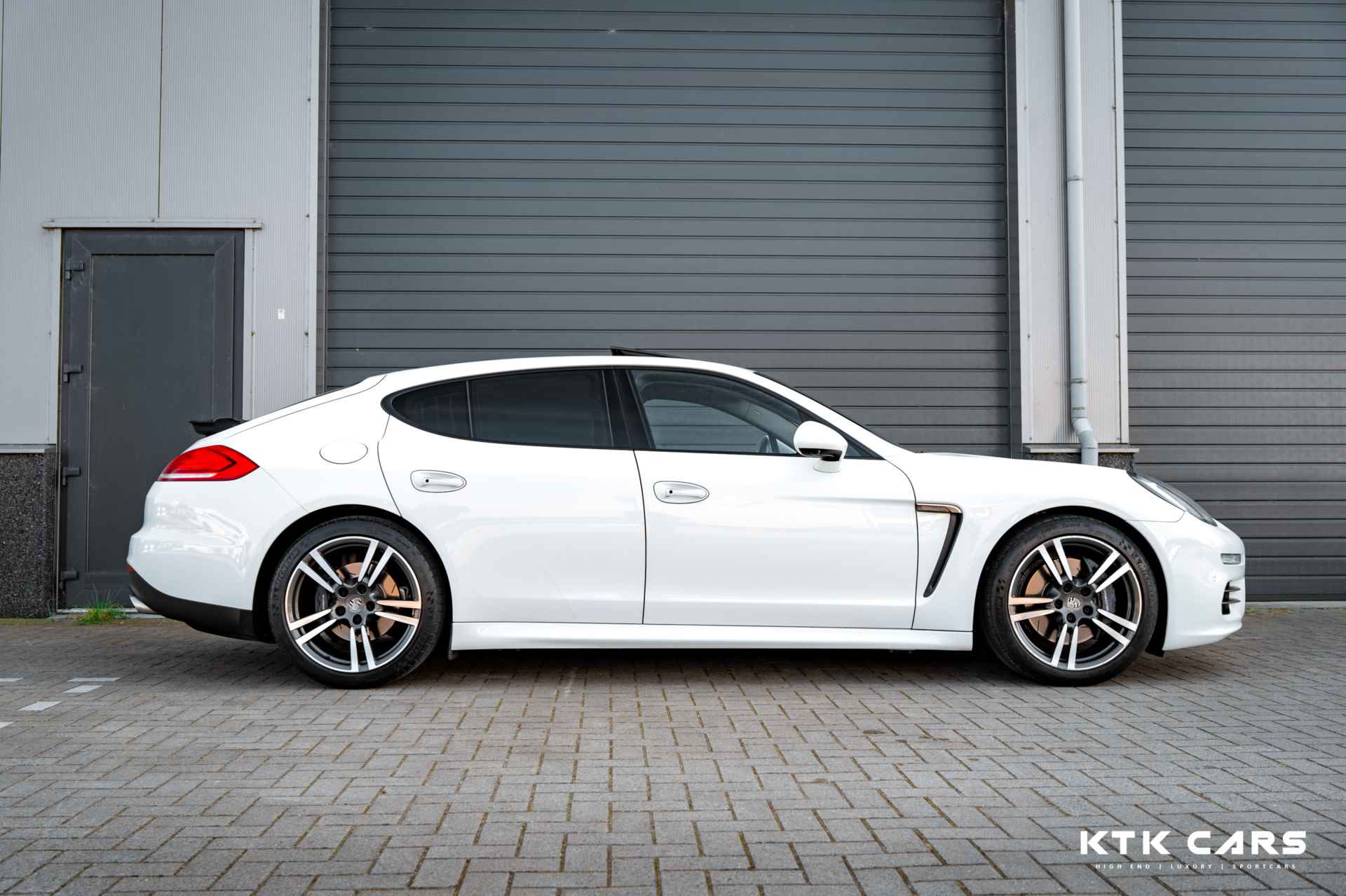 Porsche Panamera 3.0d BOSE|MatrixLED|Keyles|MemorySeats|360-Camera|Luchtvering|Schuifdak| - 8/46