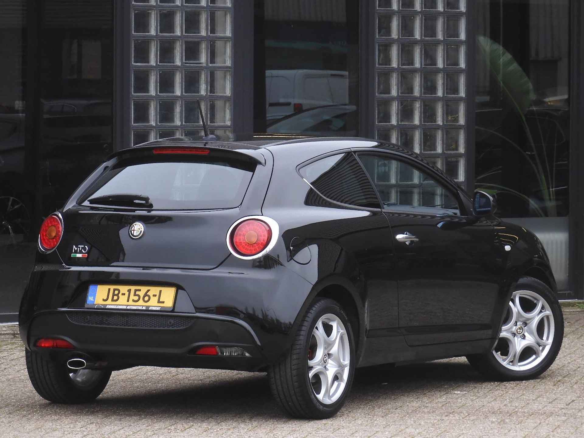 Alfa Romeo MiTo TWINAIR EXCLUSIVE/ LEER/ PDC ACHTER - 3/19