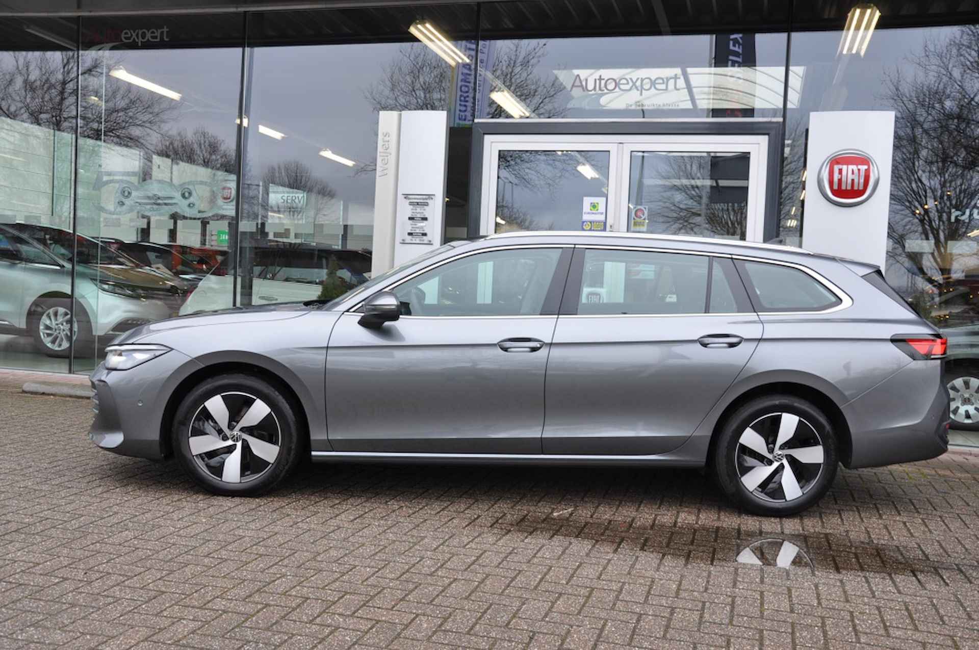 Volkswagen Passat Variant Automaat 1.5 eTSI Business - 2/24