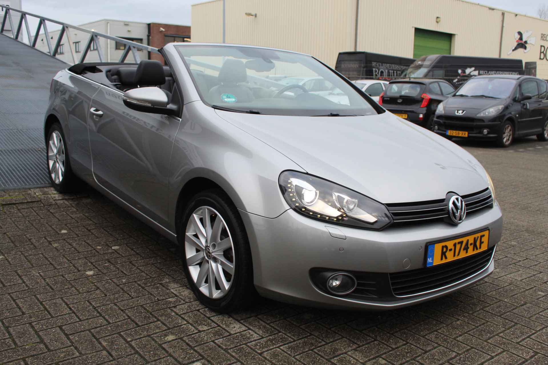 Volkswagen GOLF Cabriolet 1.4 TSI Automaat/Navigatie/Lederen bekleding/Stoelverwarming/Cruise control/Airco/Lichtmetalen velgen/Parkeersensoren rondom/Ele - 9/34