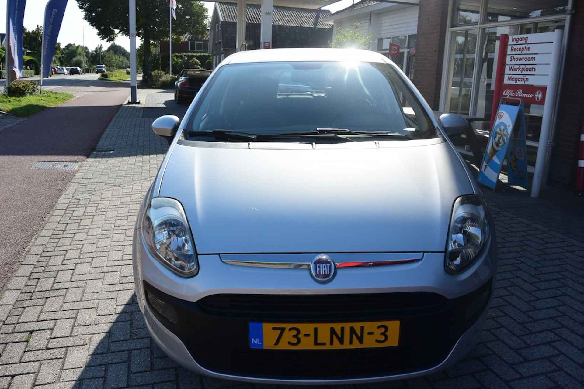 FIAT Punto 1.4 Dynamic AUTOMAAT - 2/19