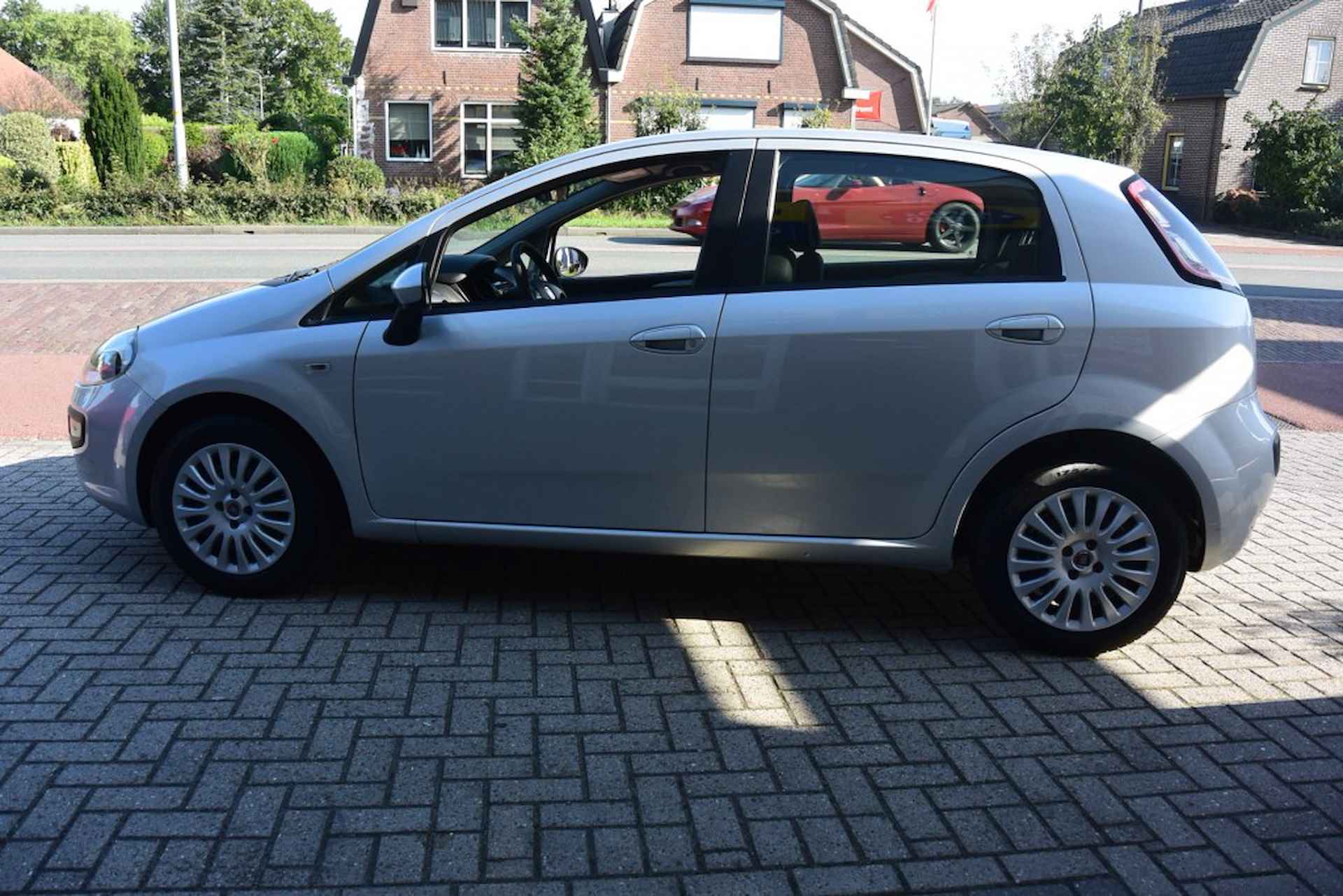 FIAT Punto 1.4 Dynamic AUTOMAAT - 5/19