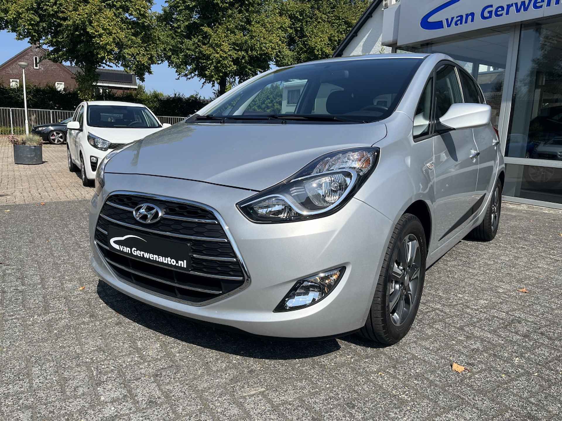 Hyundai ix20 1.6i Automaat | Trekhaak | Hoge Instap!! - 8/24