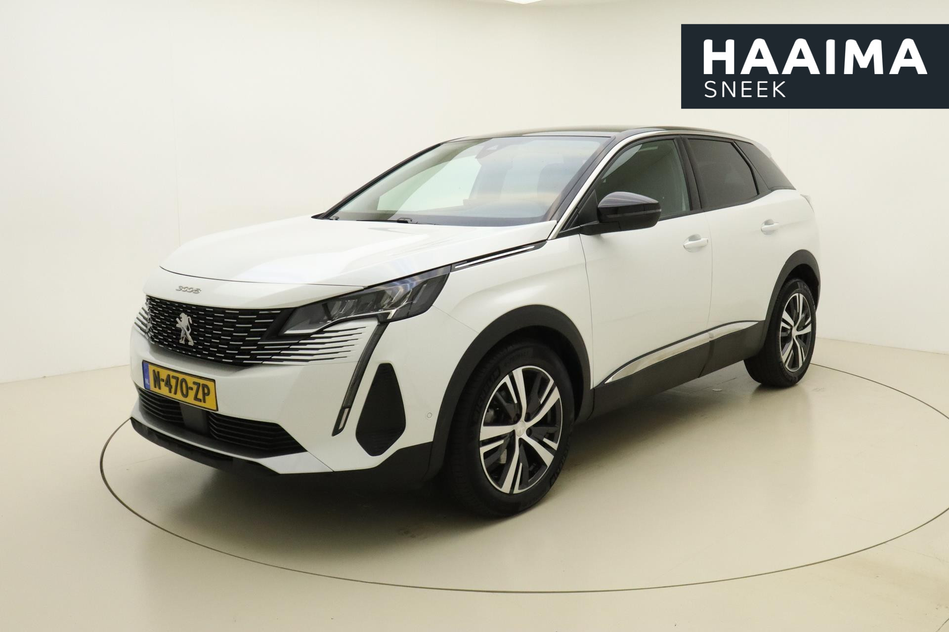 Peugeot 3008 1.5 BlueHDi Allure Pack Business | Navigatie | Camera | 18"Lichtmetalen velgen | LED Koplampen | Keyless entry en start