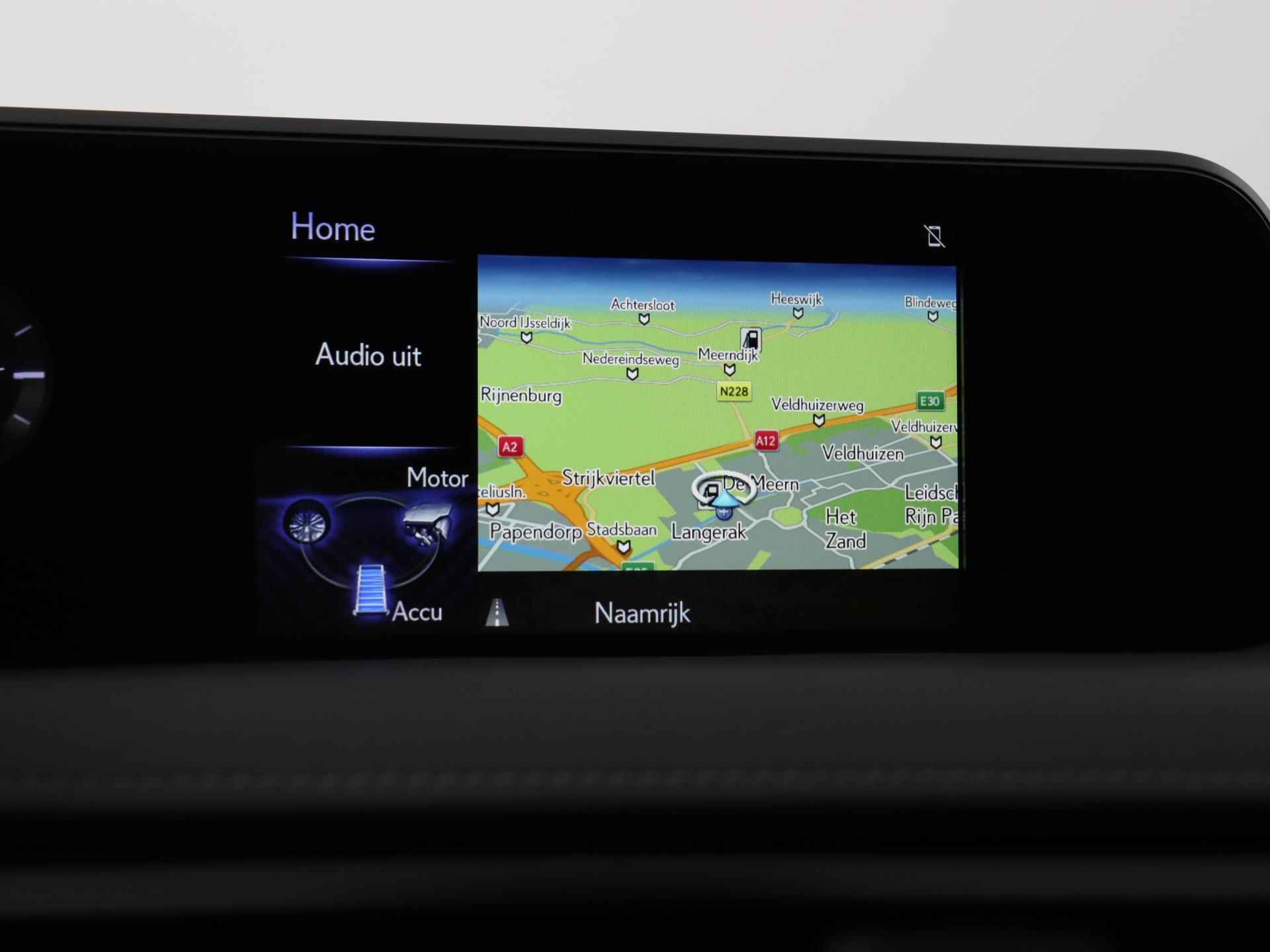 Lexus UX 250h First Edition | Outletactie! | Stoelverwarming | Adaptive cruise | Navigatie | Camera | - 19/39