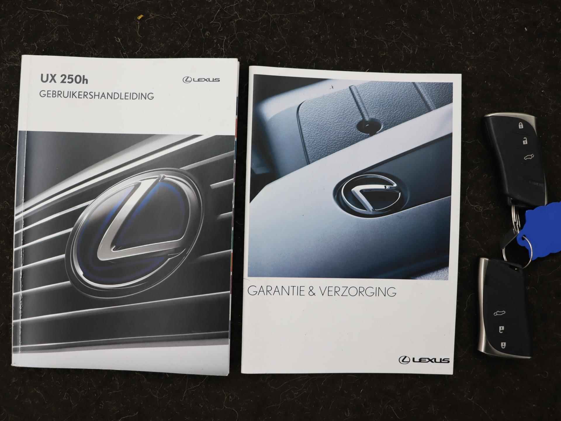 Lexus UX 250h First Edition | Outletactie! | Stoelverwarming | Adaptive cruise | Navigatie | Camera | - 29/39