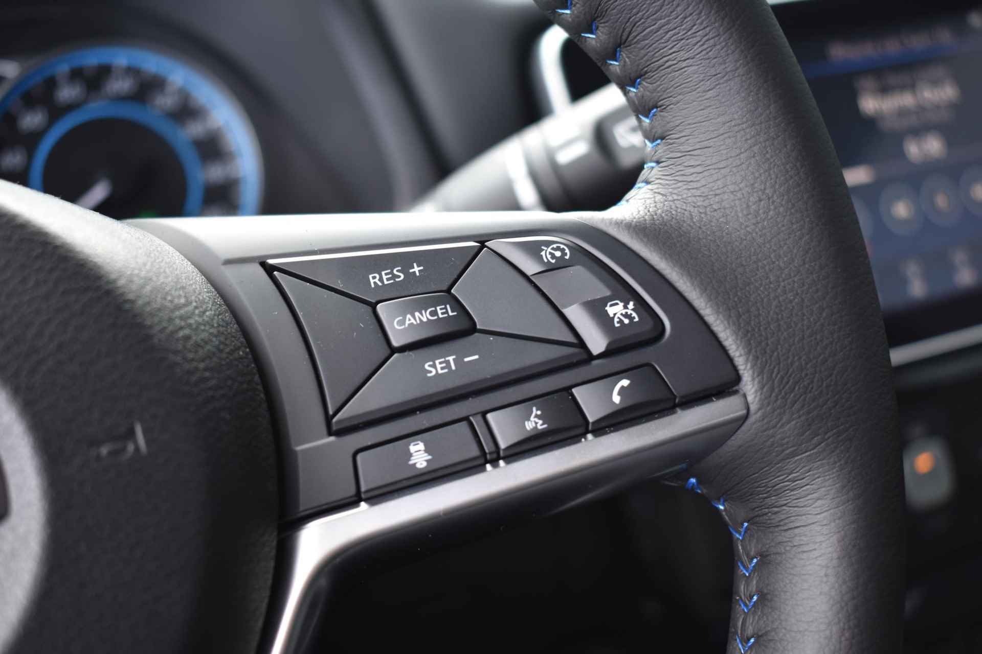 Nissan LEAF N-Connecta 39 kWh 150pk | Navigatie | 360 Camera | Stoelverwarming | Adaptive Cruise Control | - 34/38