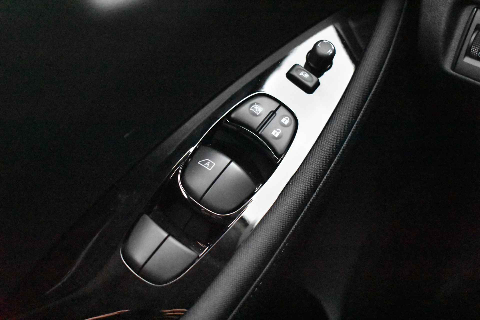 Nissan LEAF N-Connecta 39 kWh 150pk | Navigatie | 360 Camera | Stoelverwarming | Adaptive Cruise Control | - 38/38