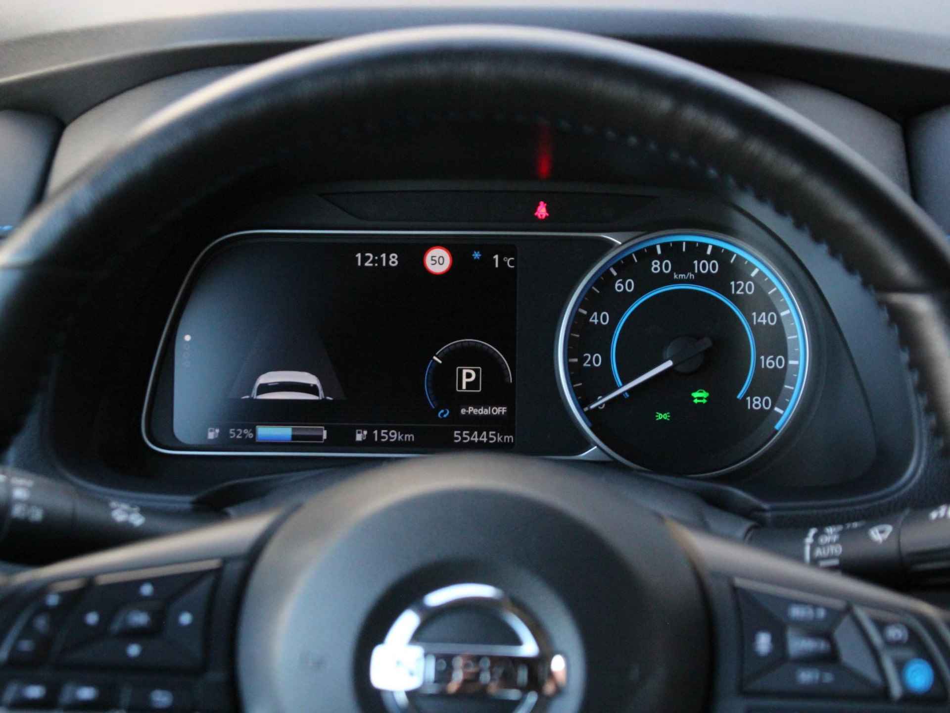 Nissan LEAF 3.Zero Limited Edition 62 kWh / PRIJS = RIJKLAAR! / Navigatie | 360° Camera | Apple Carplay/Android Auto | BOSE Audio | Adapt. Cruise Control | Stuur- + Stoelverwarming - 28/29