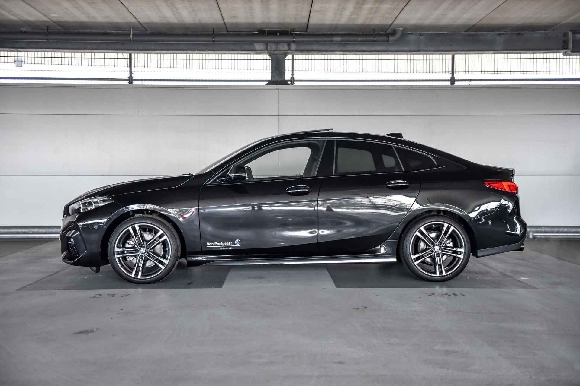 BMW 2 Serie Gran Coupé 218i M Sport Edition | Glazen panoramadak | Comfort Access - 3/21