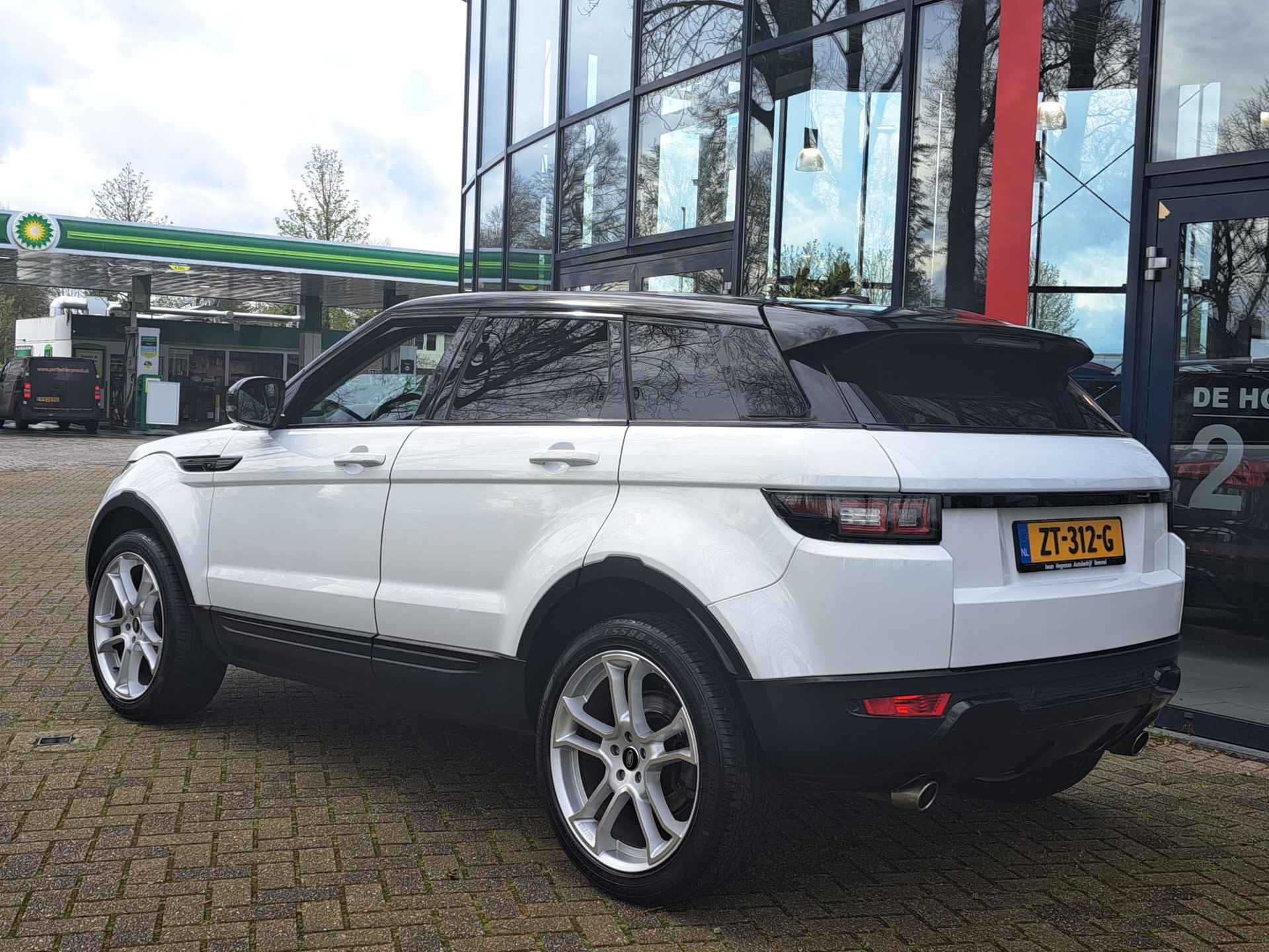 Land Rover Range Rover Evoque 2.0 Si 4WD AUTOMAAT | Airco | LM Velgen | PDC | Cruise Control - 4/23
