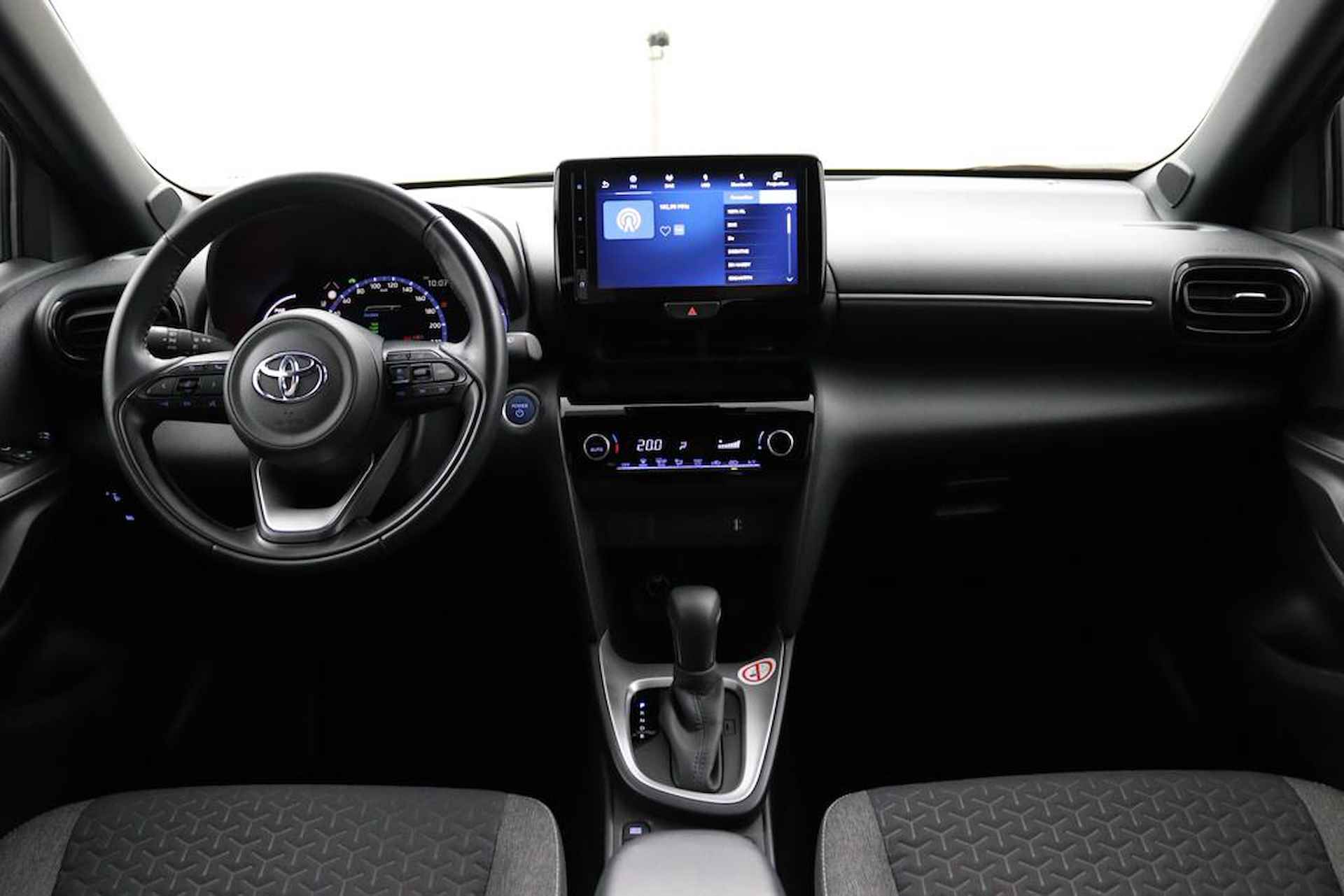 Toyota Yaris Cross 1.5 Hybrid Dynamic | Grootscherm Navigatie | Keyless Entry | Led Verlichting | 10 Jaar Garantie | - 12/44