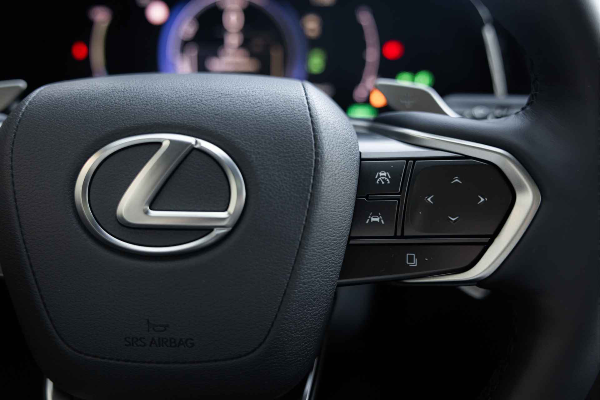 Lexus NX 450h+ AWD Overtrail Line Limited | Adaptive Suspension |  Stoelverwarming & Koeling | Panoramic View | - 20/65