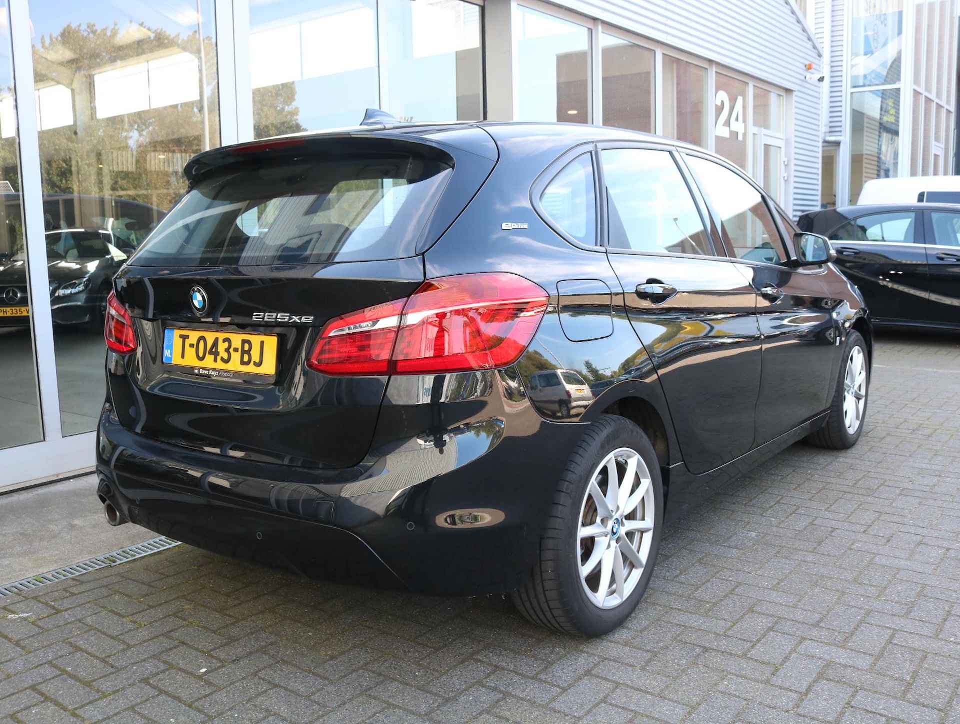 BMW 2-serie Active Tourer 225xe iPerformance - 6/9