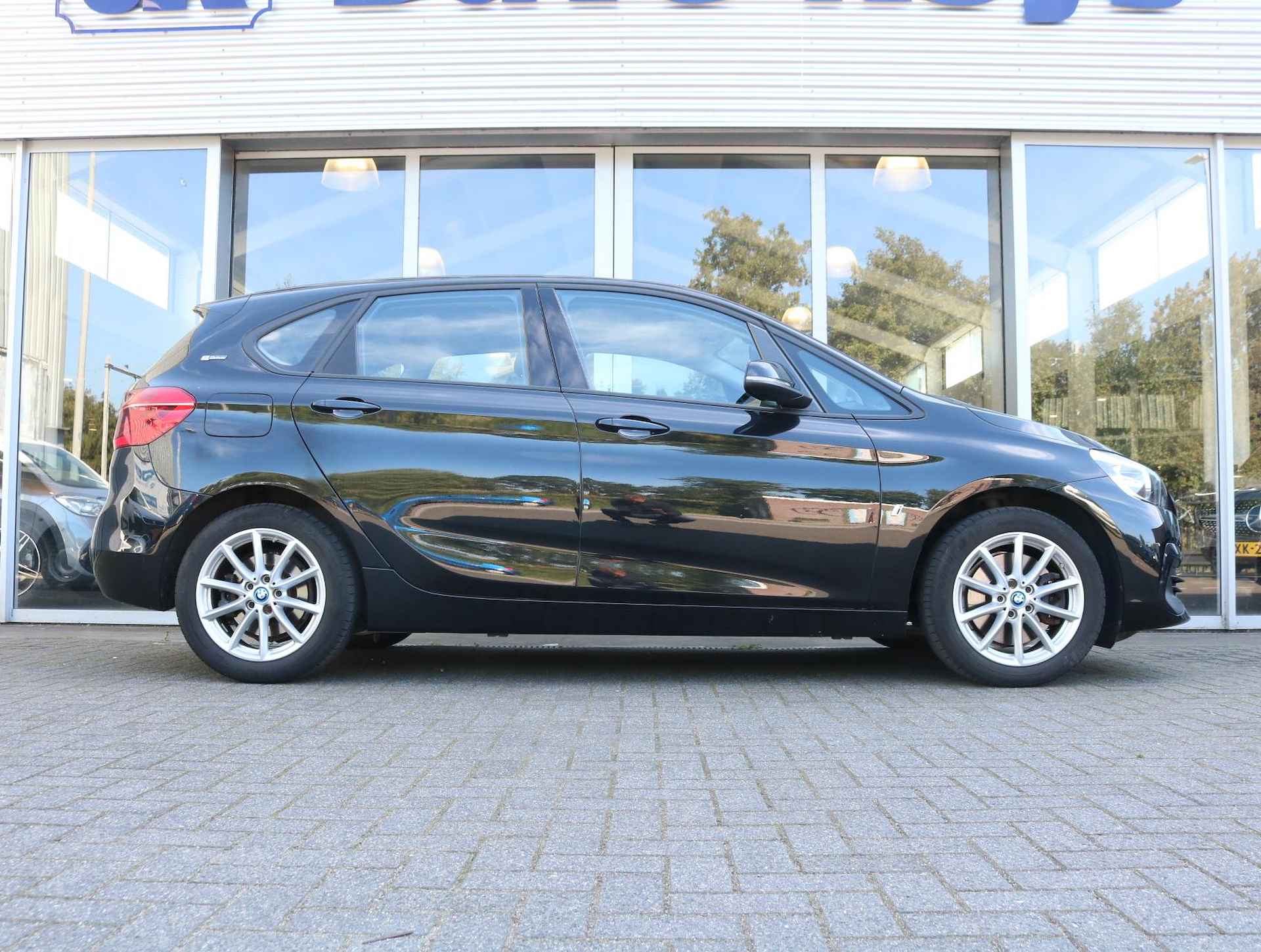 BMW 2-serie Active Tourer 225xe iPerformance - 7/9