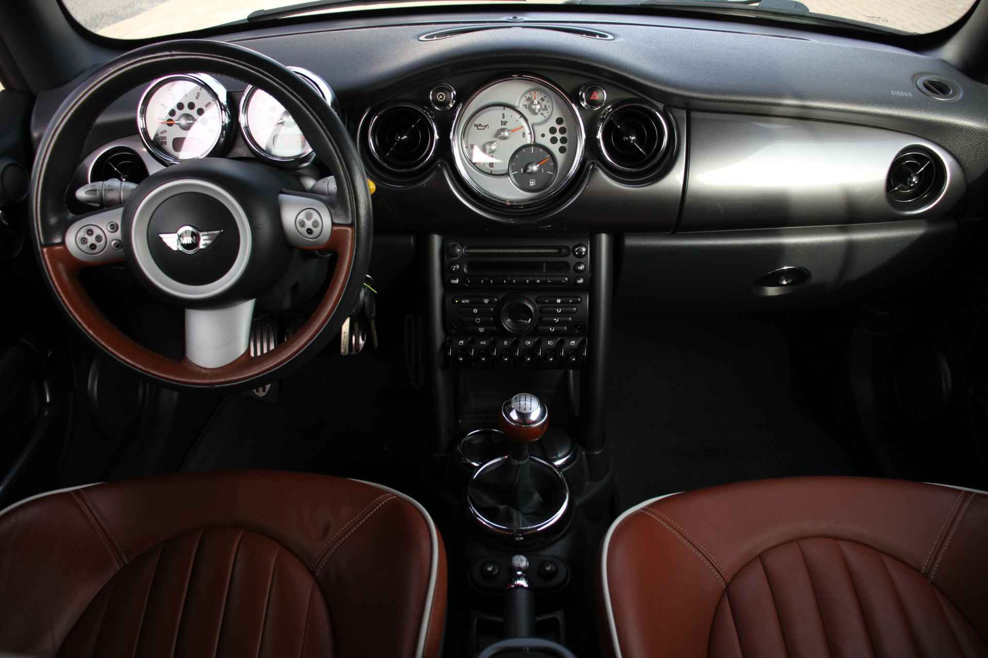 MINI Cabrio 1.6 Cooper S Chili | Sidewalk | Leder | Cruise - 3/27