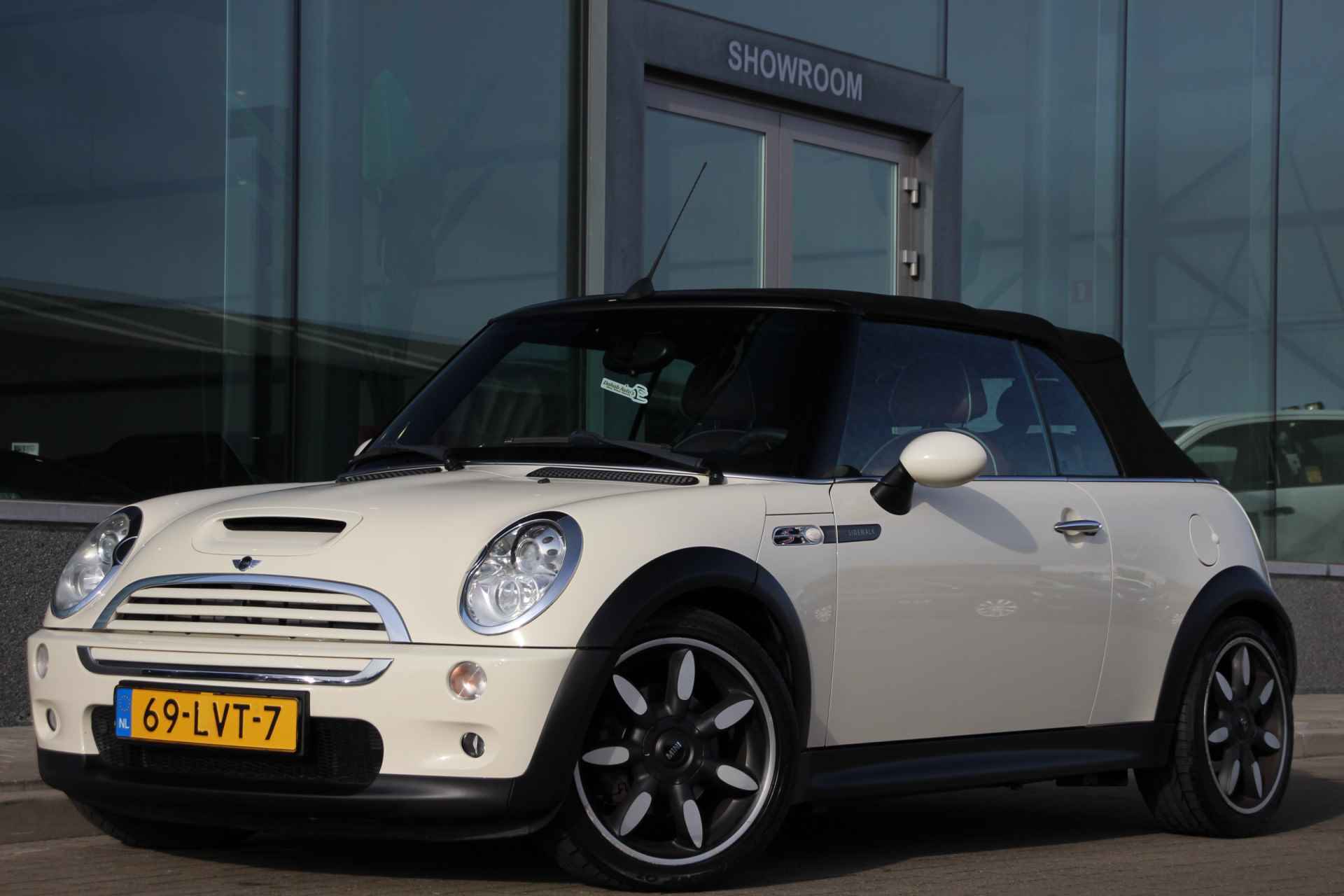 MINI Cabrio 1.6 Cooper S Chili | Sidewalk | Leder | Cruise - 4/27