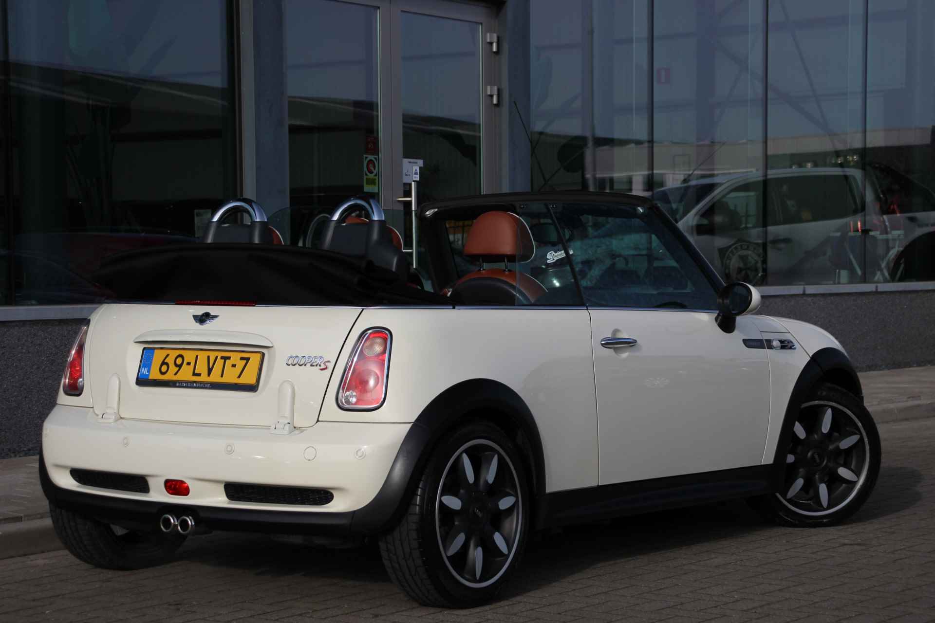 MINI Cabrio 1.6 Cooper S Chili | Sidewalk | Leder | Cruise - 11/27