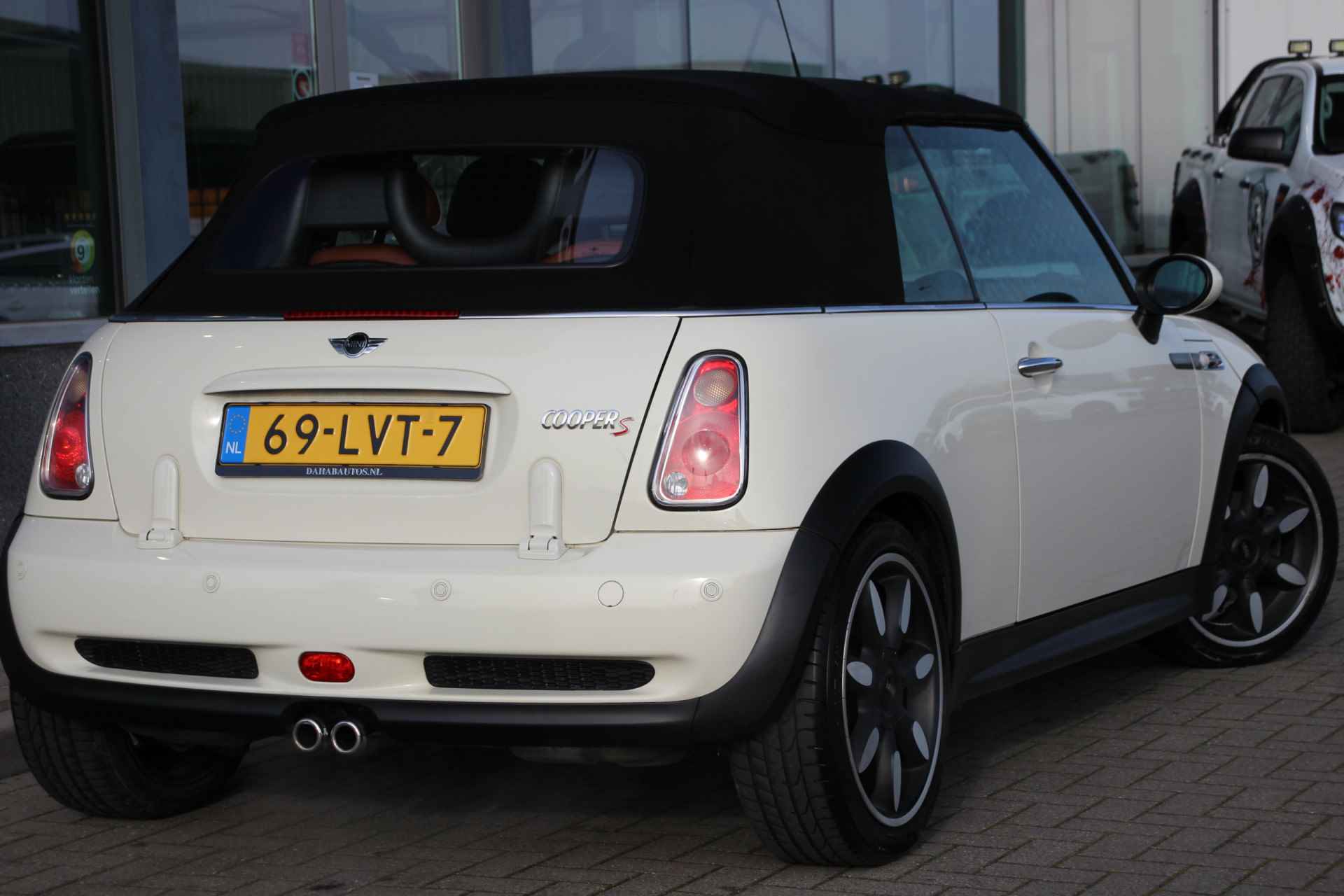 MINI Cabrio 1.6 Cooper S Chili | Sidewalk | Leder | Cruise - 15/27