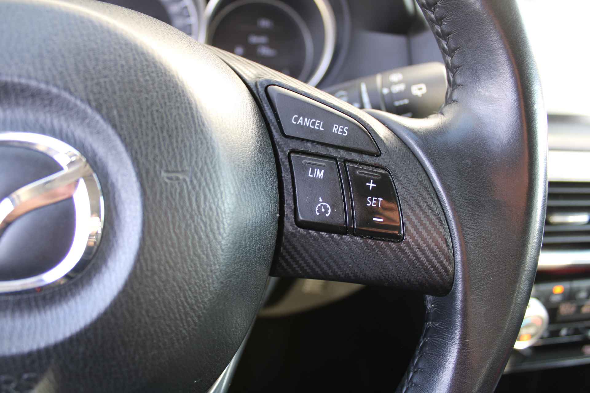 Mazda CX-5 2.0 SkyActiv-G 165 GT-M Line 2WD | 19" LM | Cruise | Trekhaak | PDC | Leer | Keyless | Bose audio | - 15/37