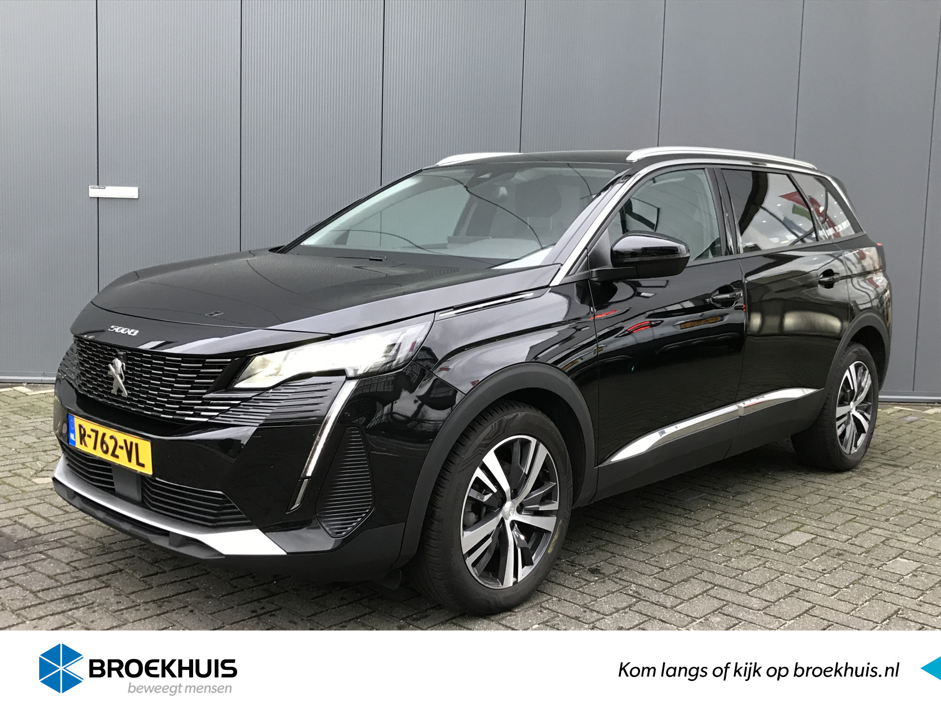 Peugeot 5008 1.2 130pk 7-Zits Allure Automaat | Led | Leder | Camera | Climate | Keyless | NL. Auto | Navigatie | 18" Lichtmetaal | Cruisecon