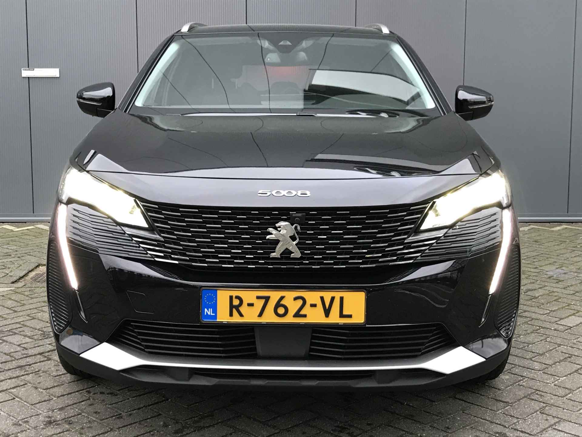 Peugeot 5008 1.2 130pk 7-Zits Allure Automaat | Led | Leder | Camera | Climate | Keyless | NL. Auto | Navigatie | 18" Lichtmetaal | Cruisecon - 4/28