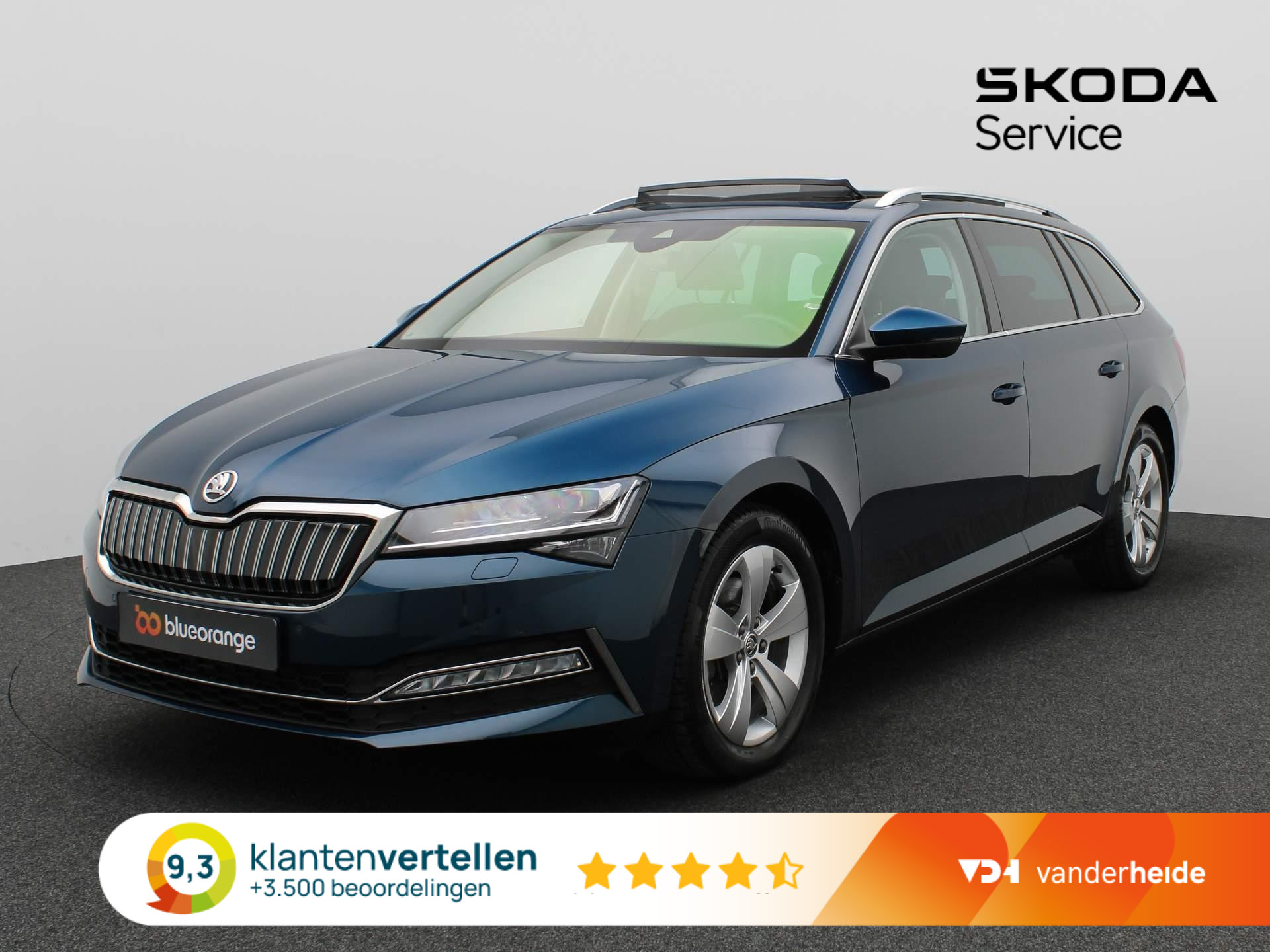 Skoda Superb Combi 1.4 TSI iV Business Edition Plus 218PK DSG Panoramadak, trekhaak, achteruitrijcamera, winterpakket Plus, keyless, alarm, 17'' lichtmetaal