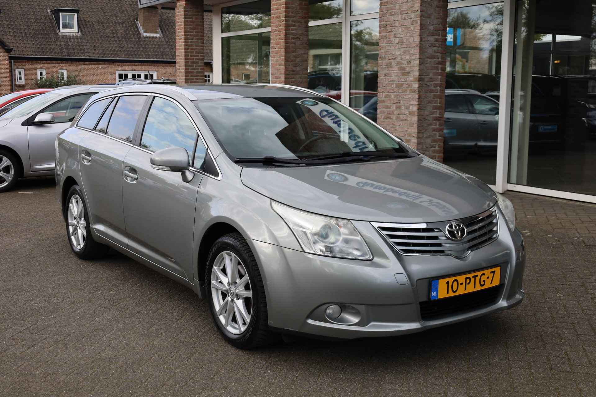 Toyota Avensis Wagon 1.8 VVTi Business CAMERA TREKHAAK NAP NAVI CRUISE CLIMA 17"LMV VOLLEDIG-ONDERHOUDEN!! - 5/41